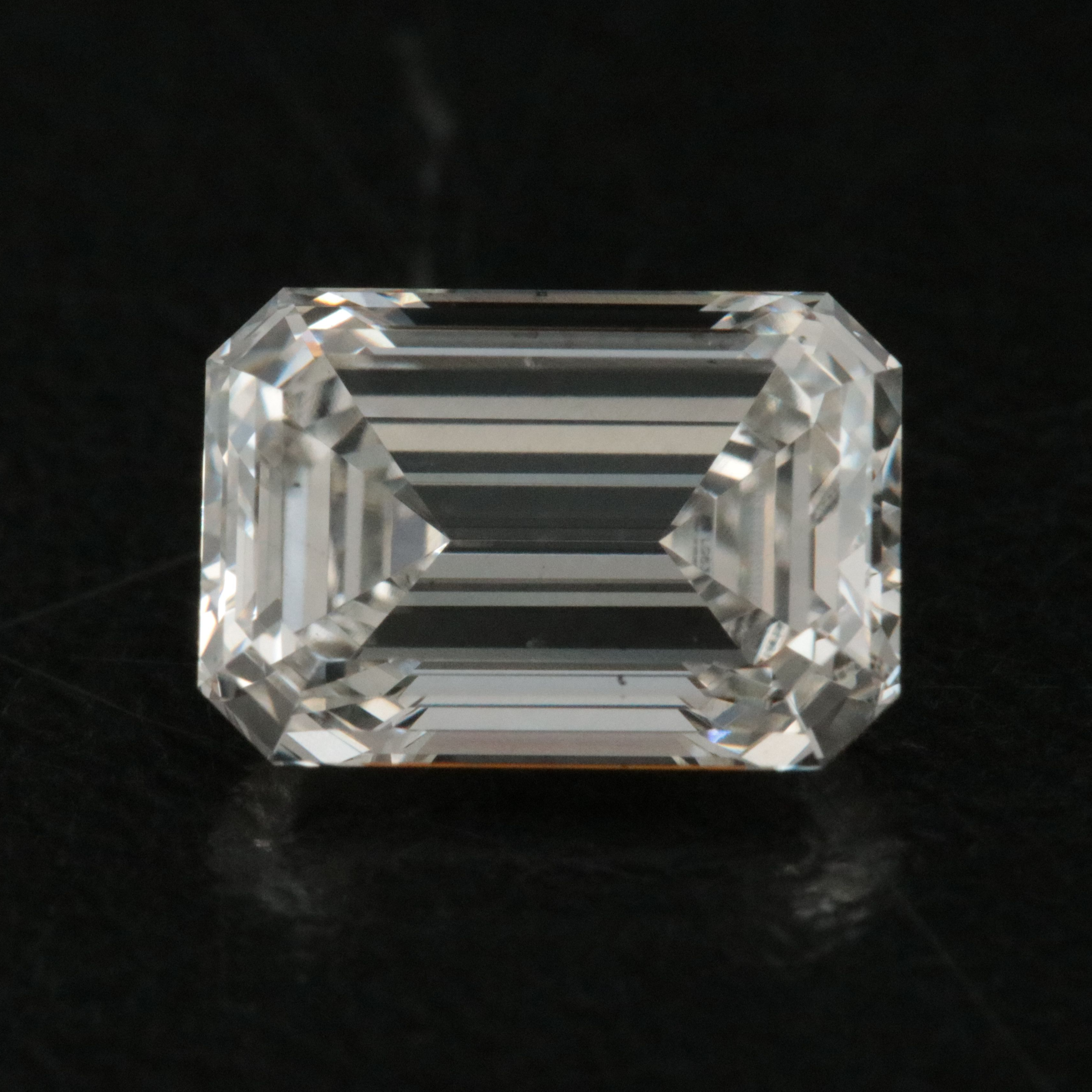Loose 1.72 CT Lab Grown Diamond with IGI Report