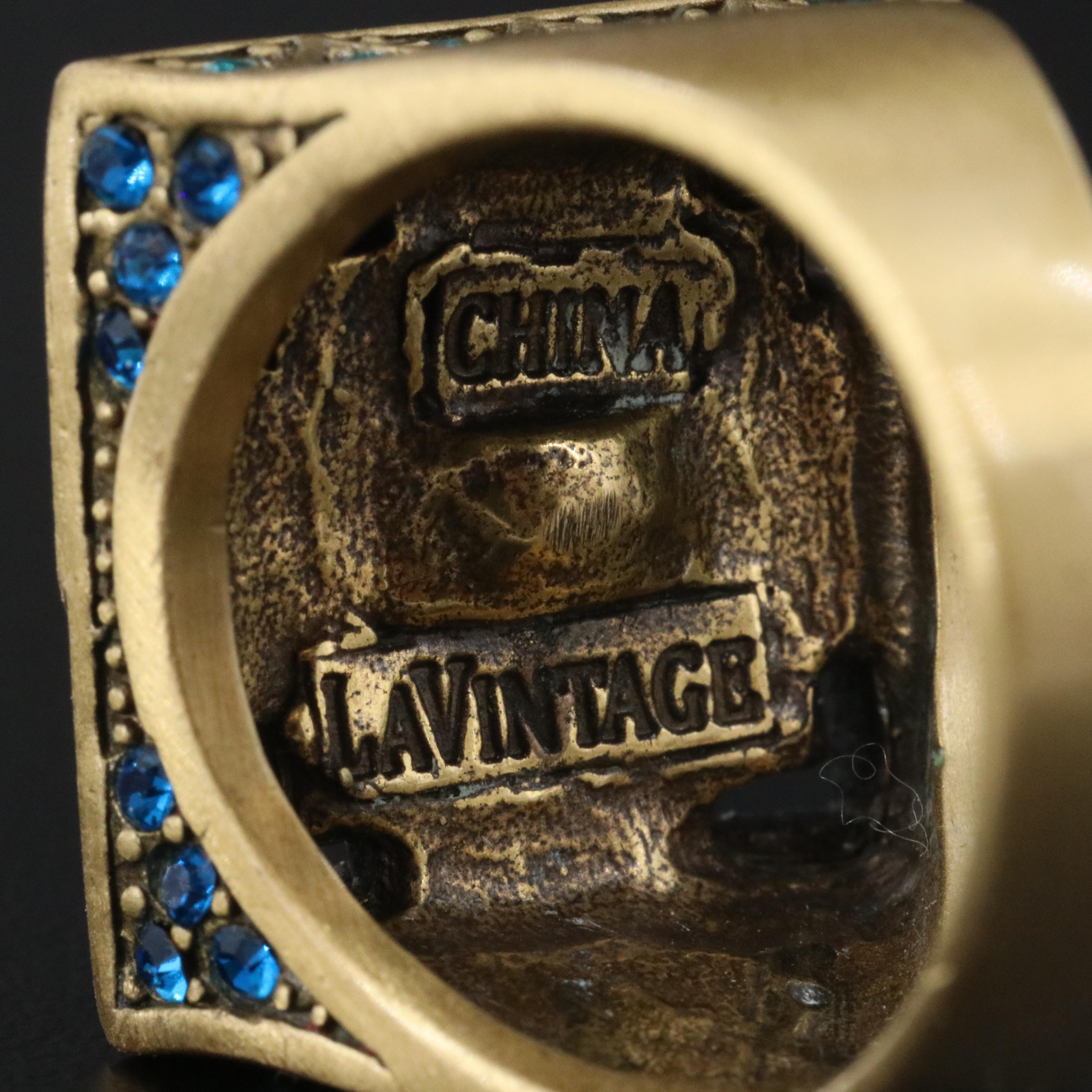 LA VINTAGE Rhinestone Ring