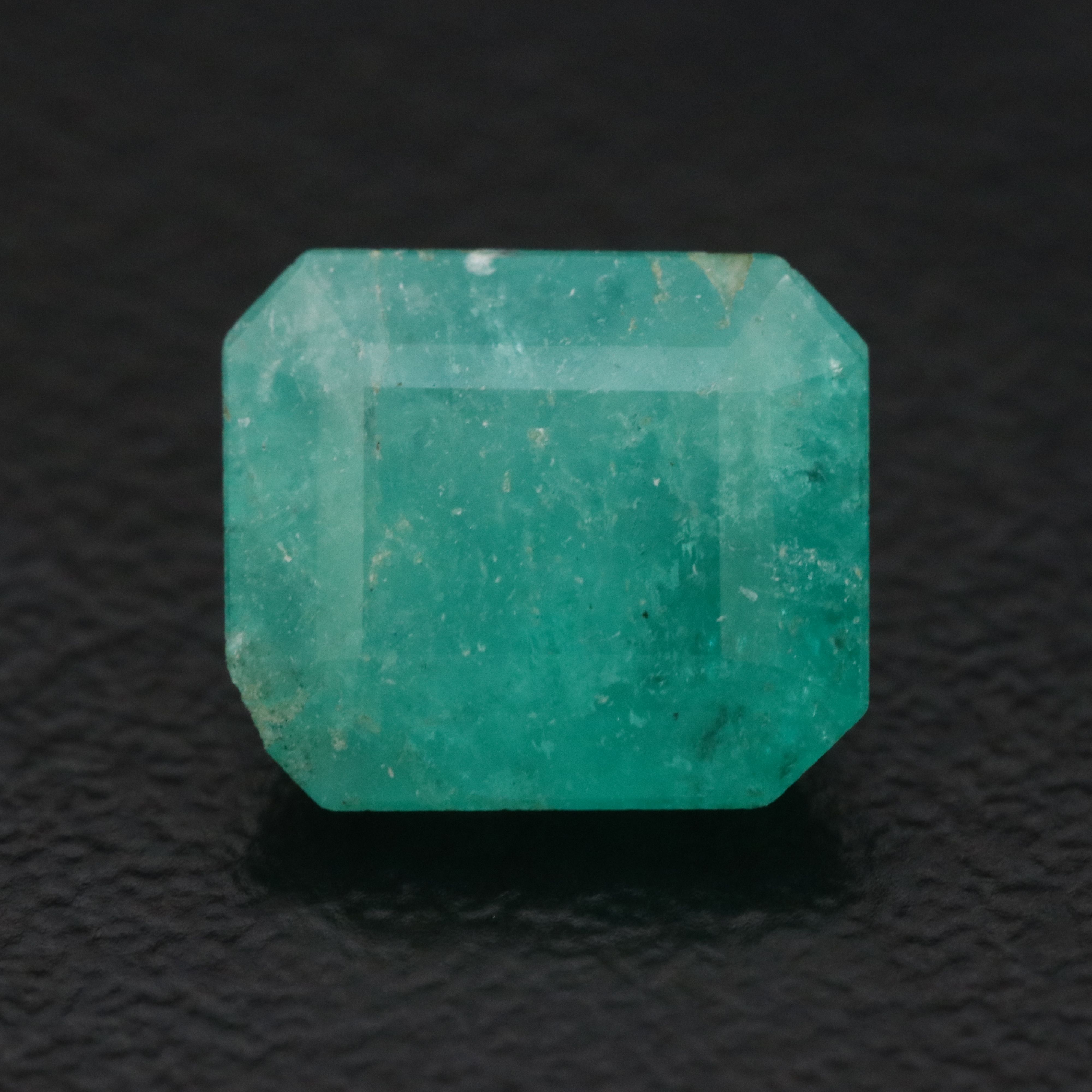 Loose 2.05 CT Emerald