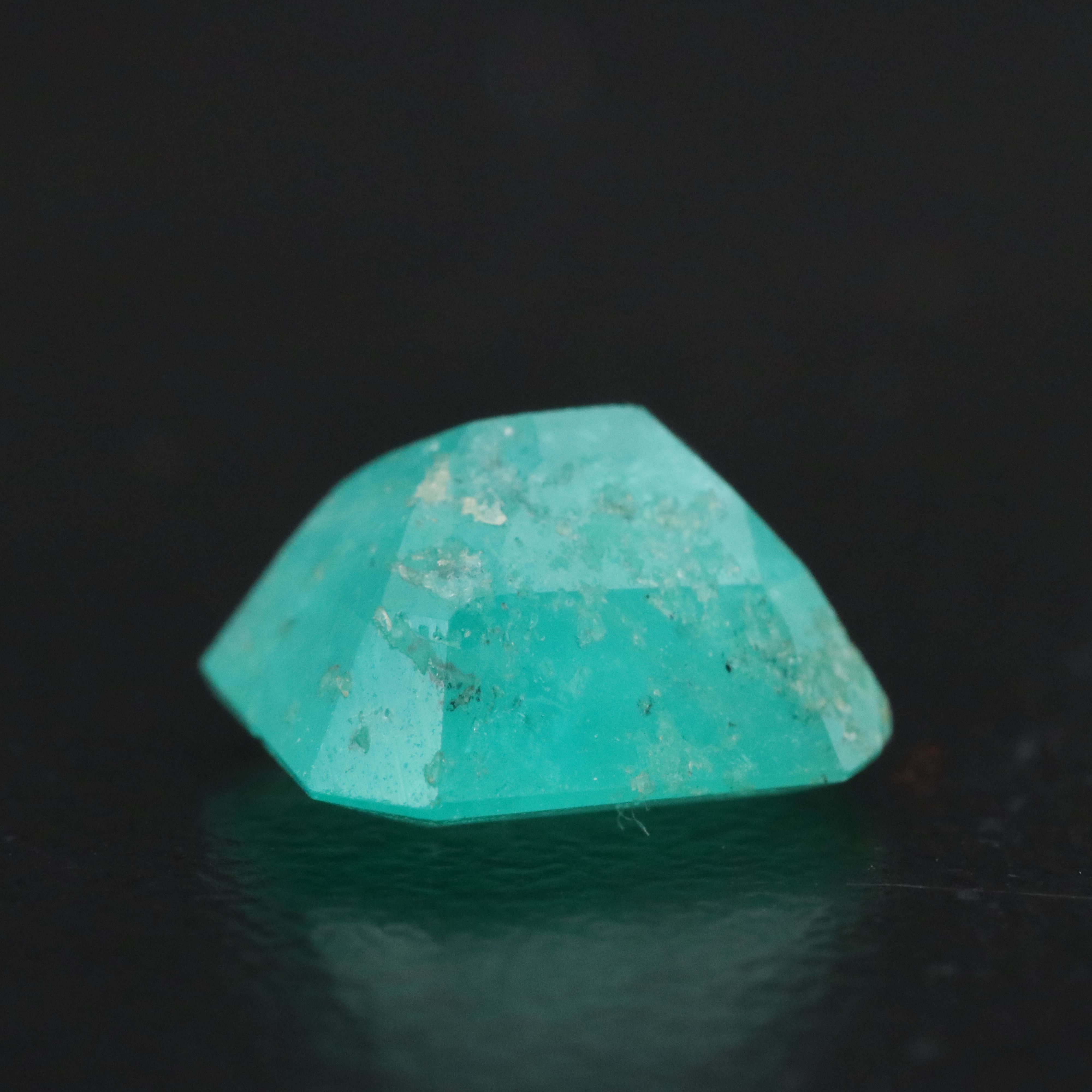 Loose 2.05 CT Emerald
