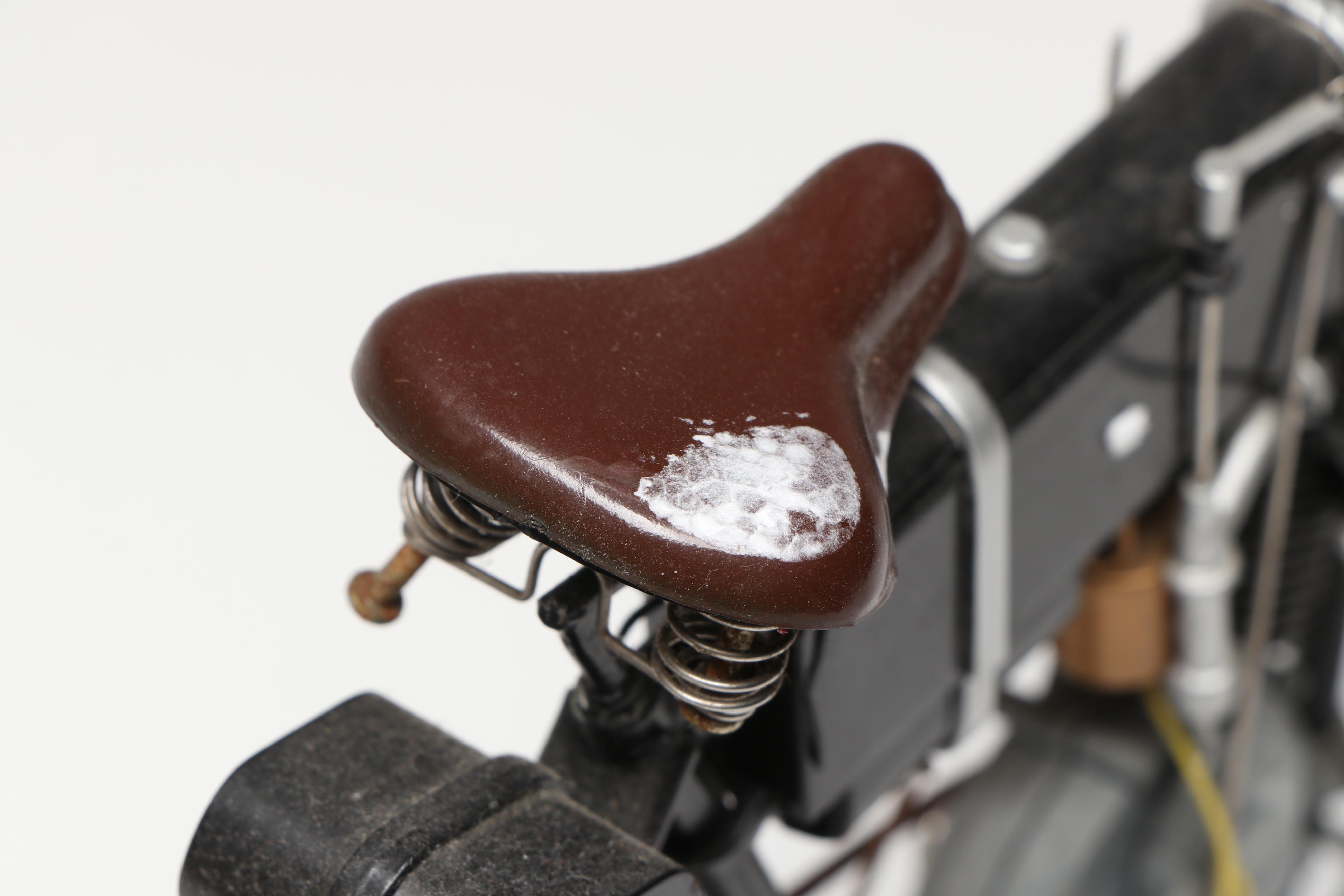 Harley-Davidson "Serial Number One 1903 - 1904" 1:6 Scale Diecast Motorcycle