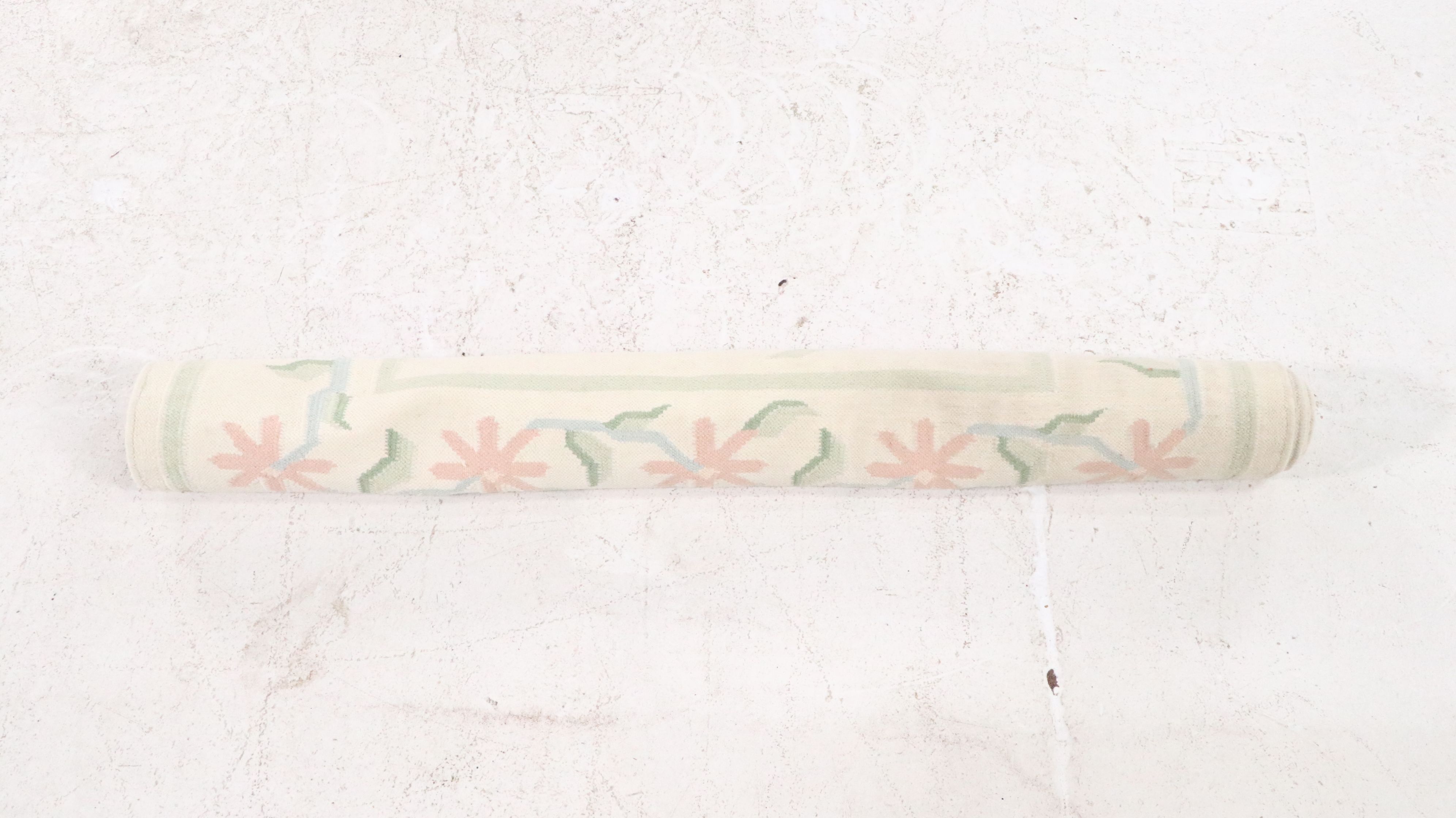 3'9 x 5'7 Handwoven Indian Dhurrie Floral Area Rug