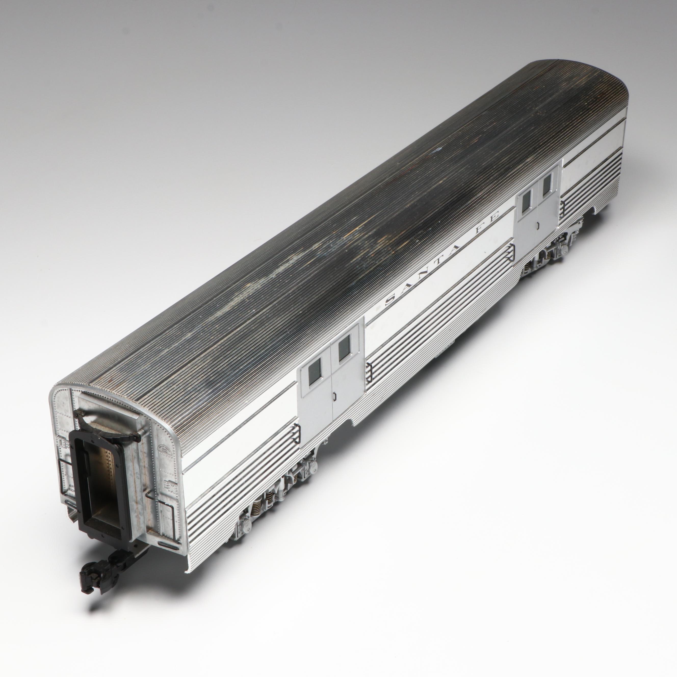 Aristo-Craft G Scale ART-32505 Fred Harvey Dining Car and ART-32205 Baggage Car