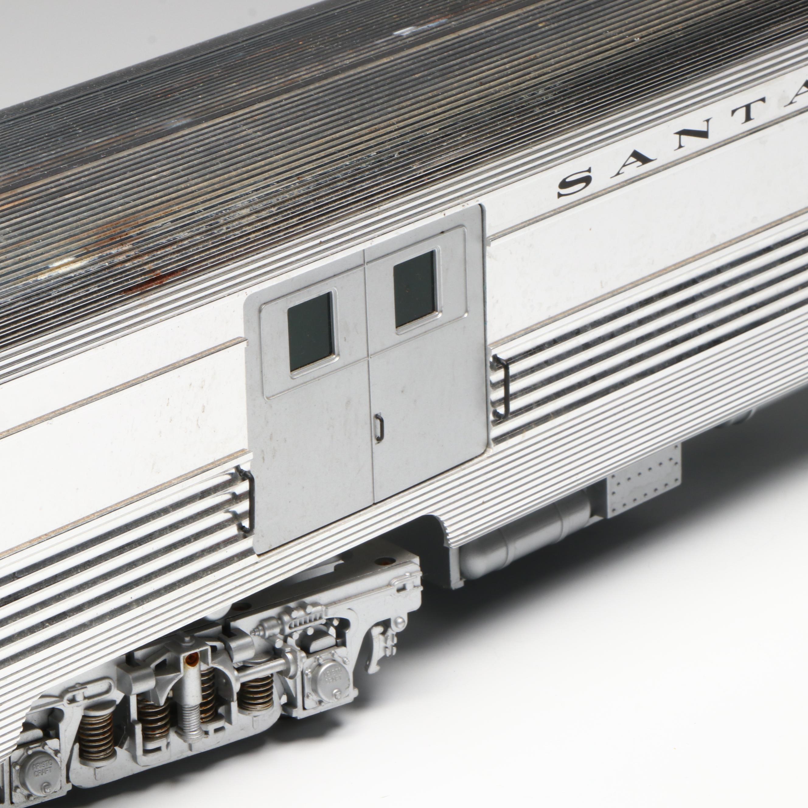 Aristo-Craft G Scale ART-32505 Fred Harvey Dining Car and ART-32205 Baggage Car