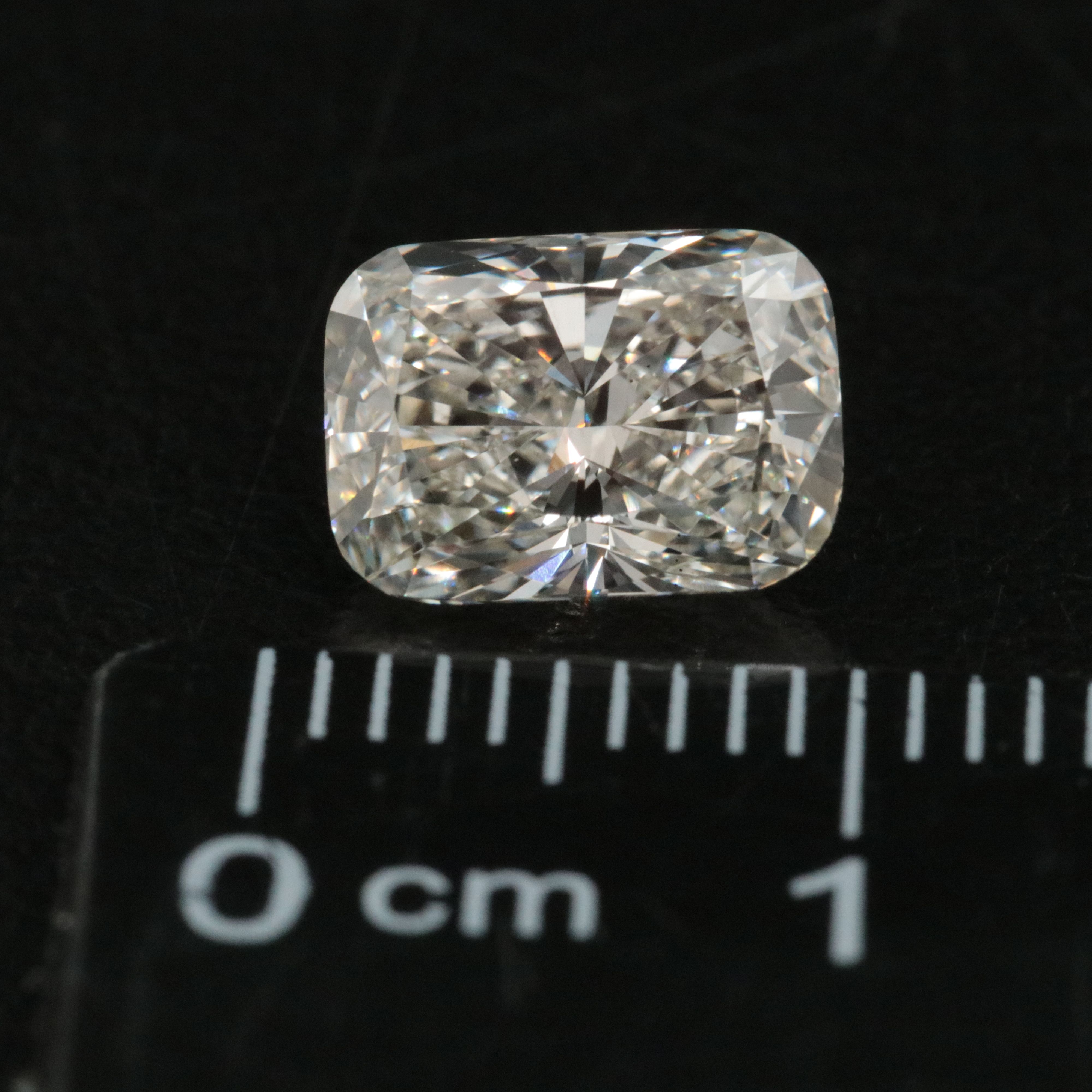 Loose 1.90 CT Lab Grown Diamond with IGI Report