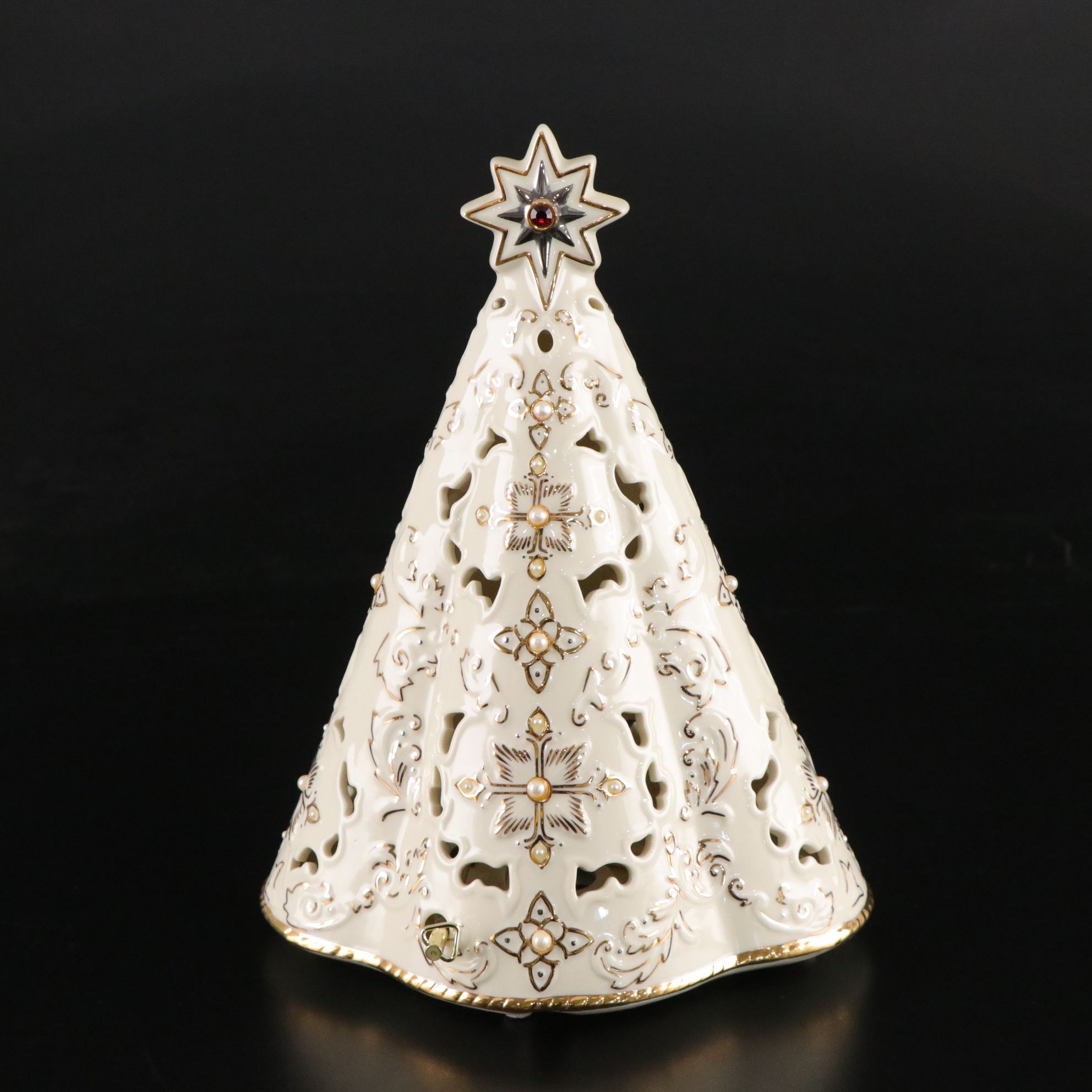 Lenox "Florentine & Pearl" Jeweled Musical Light-Up Tree
