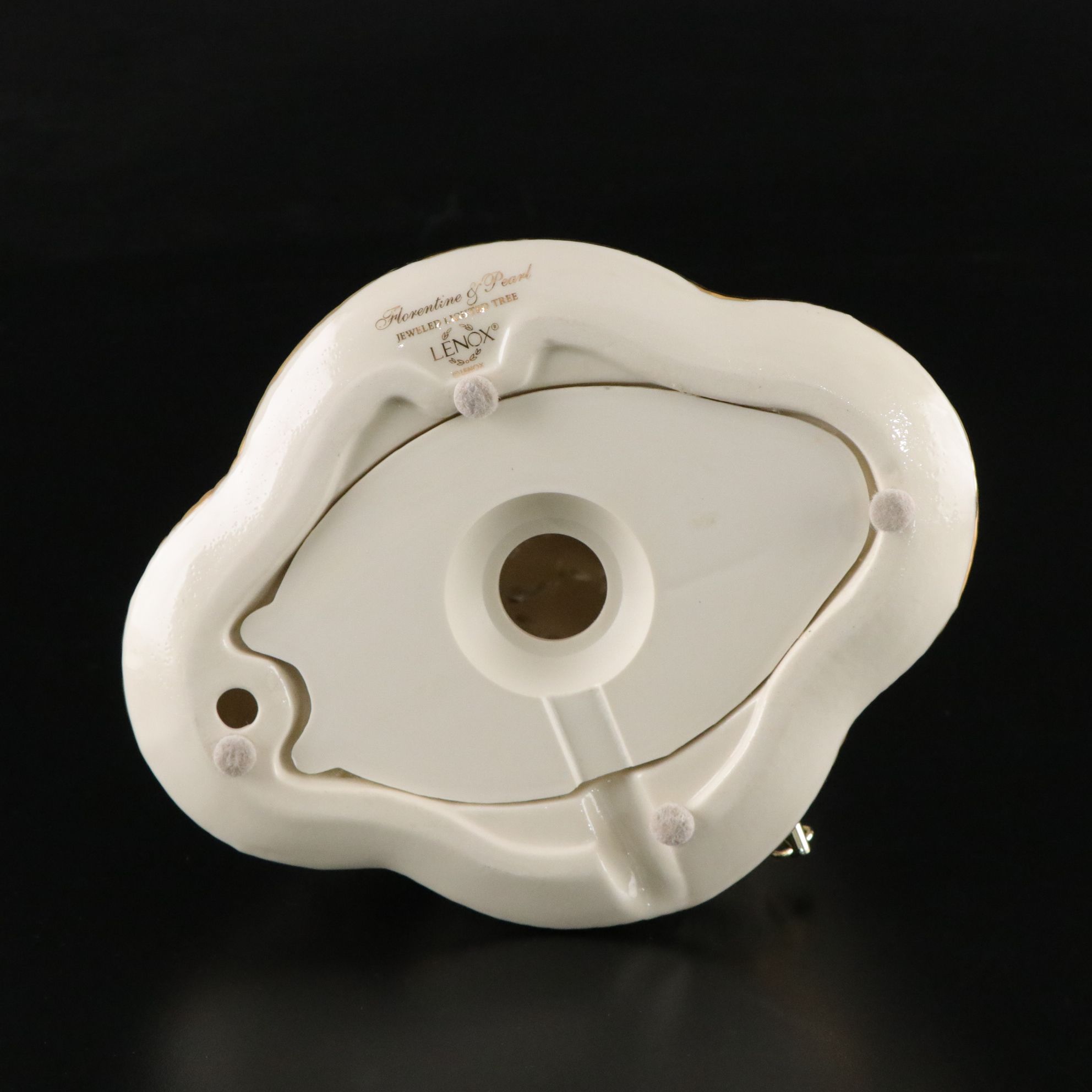 Lenox "Florentine & Pearl" Jeweled Musical Light-Up Tree