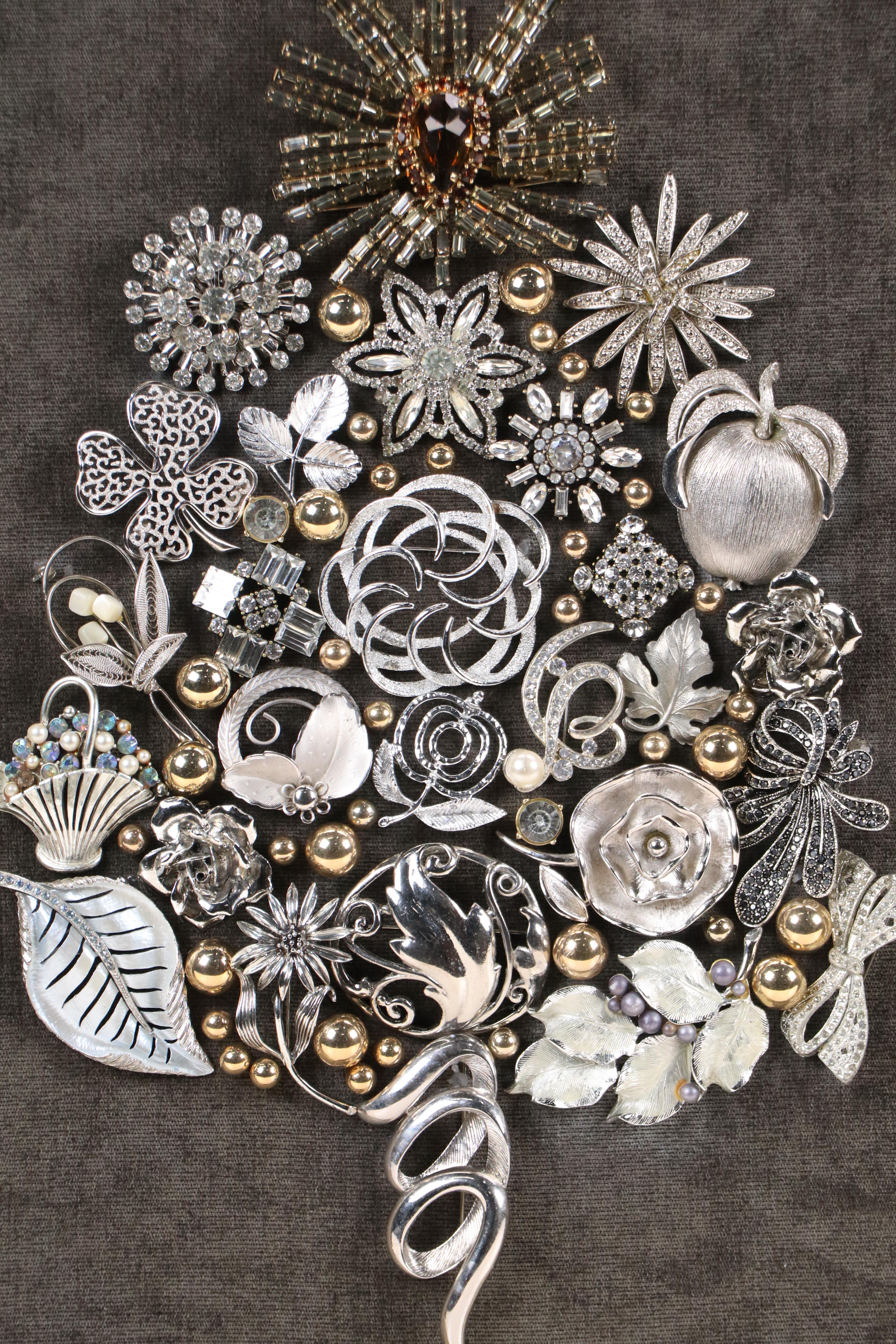 Karen Pagán Repurposed Jewelry Art Collage of Tree, 2025