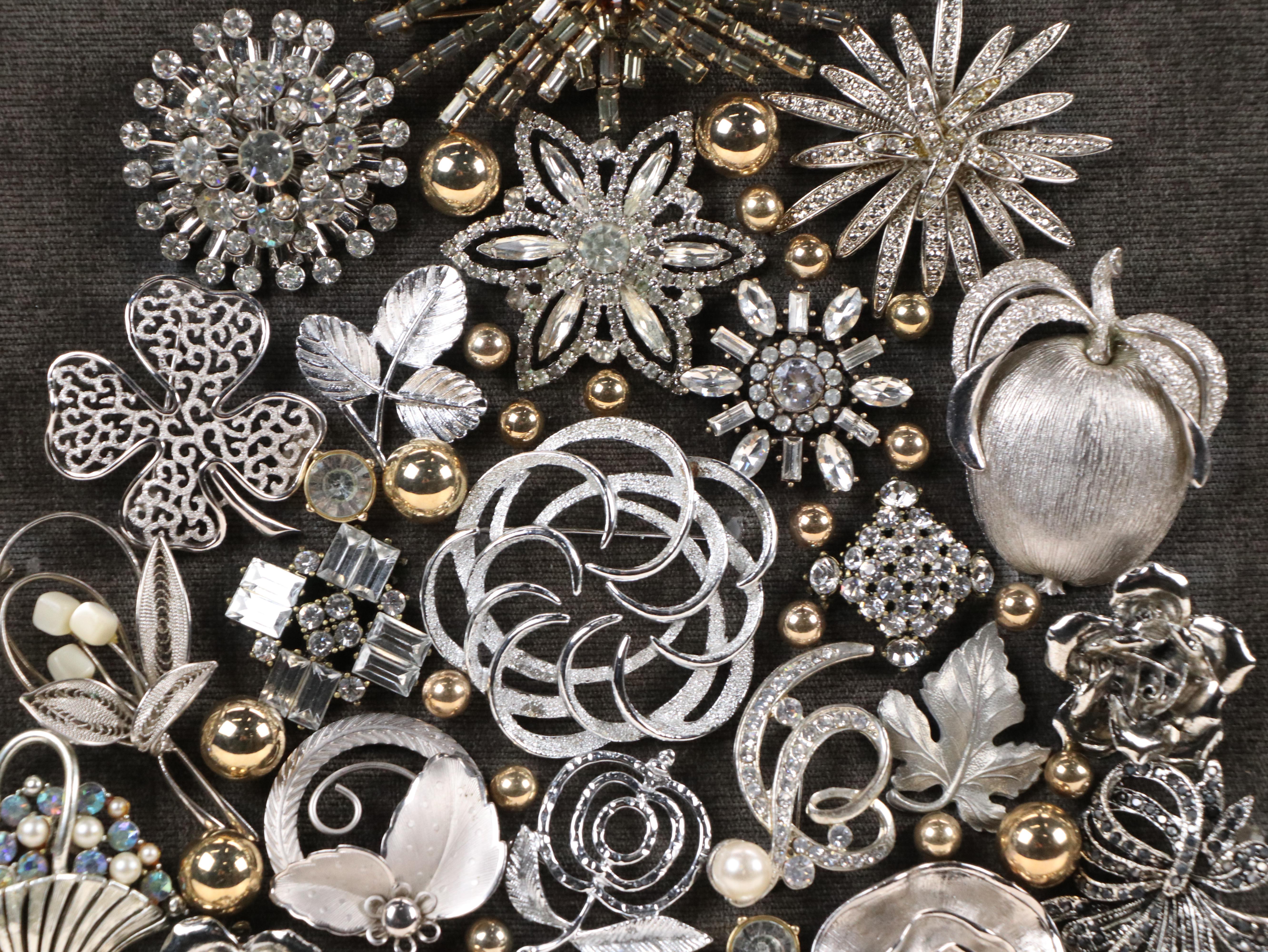 Karen Pagán Repurposed Jewelry Art Collage of Tree, 2025