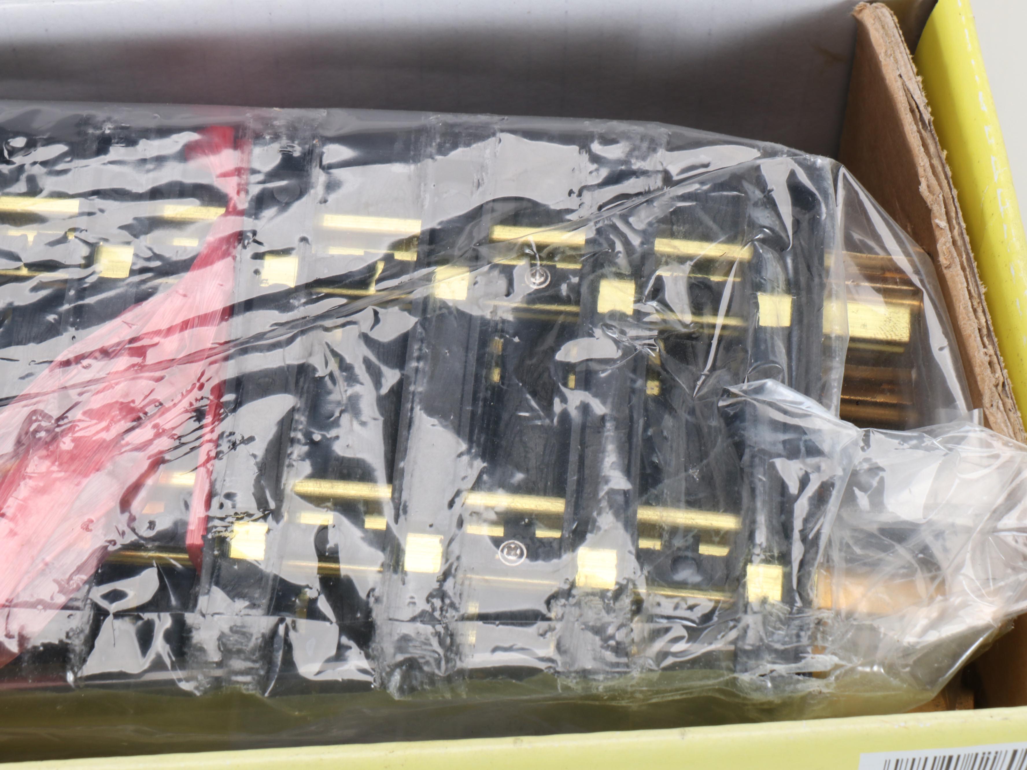 Aristo-Craft G Scale 11804 and 11801 Curved Tracks