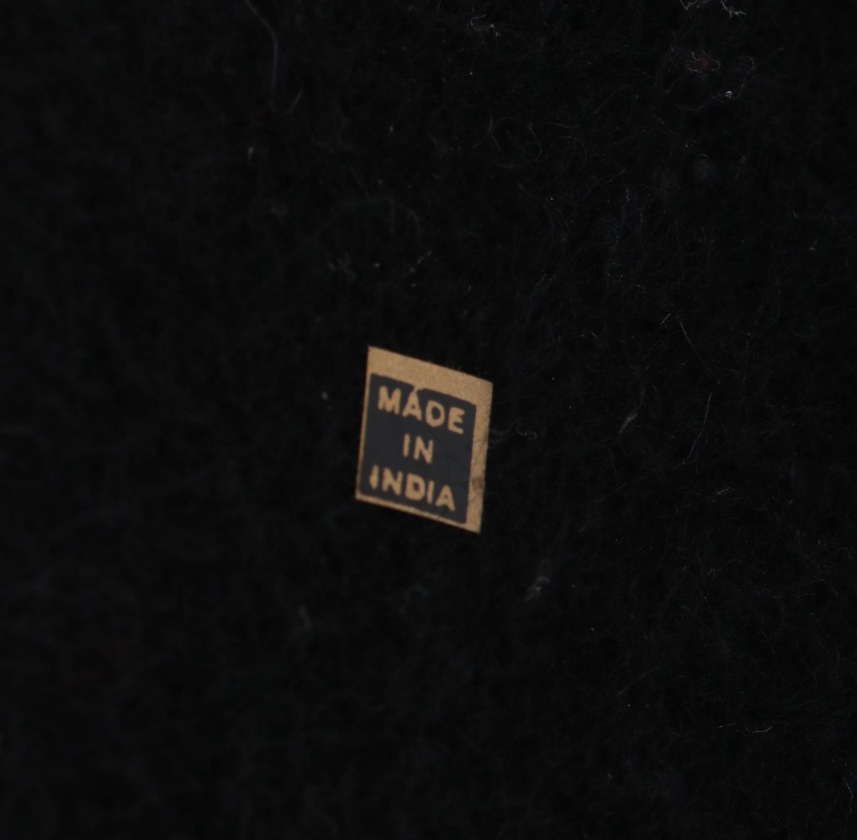 Grapevine Pattern Metal Ice Bucket and Lion's Head Stand