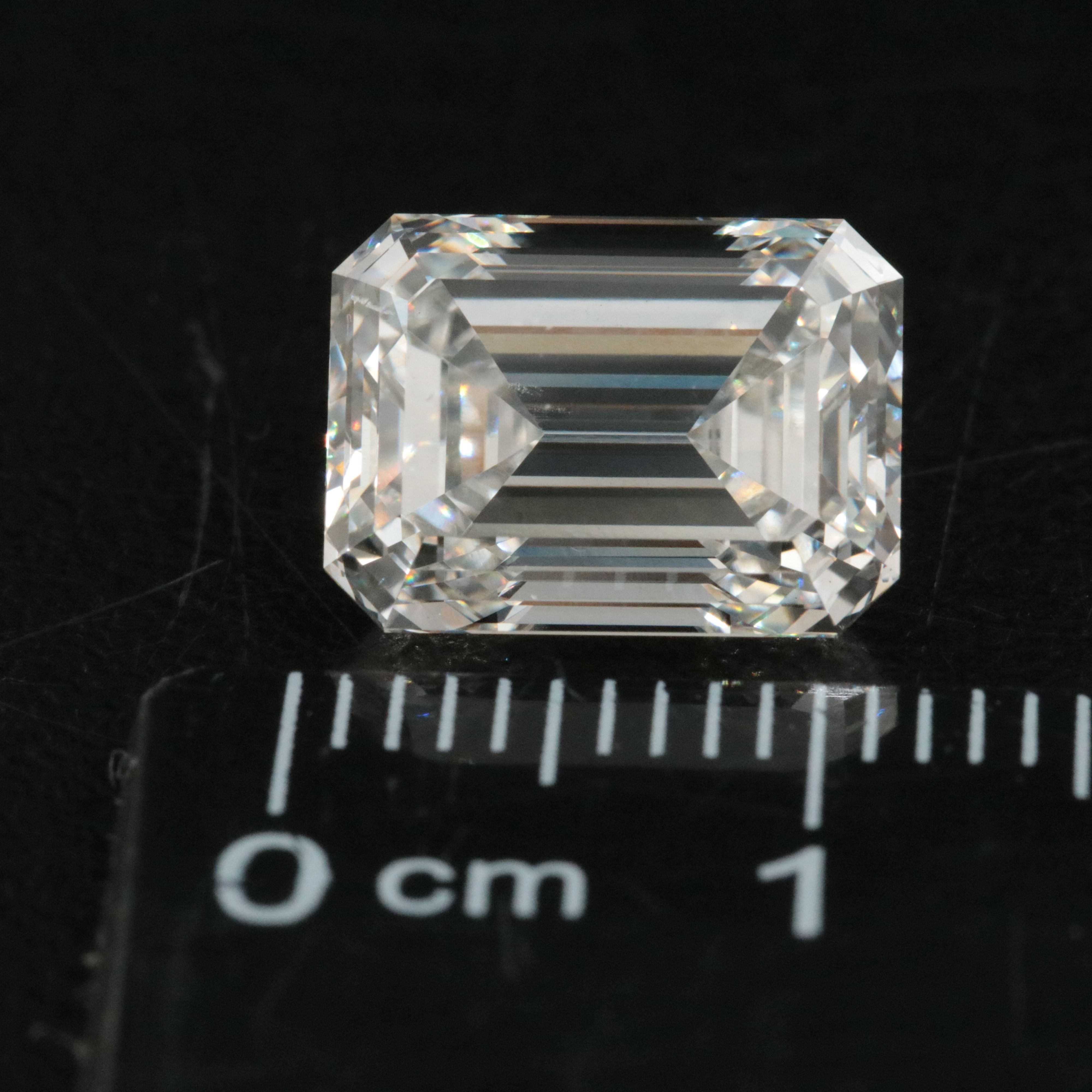 Loose 4.88 CT Lab Grown Diamond with IGI Report