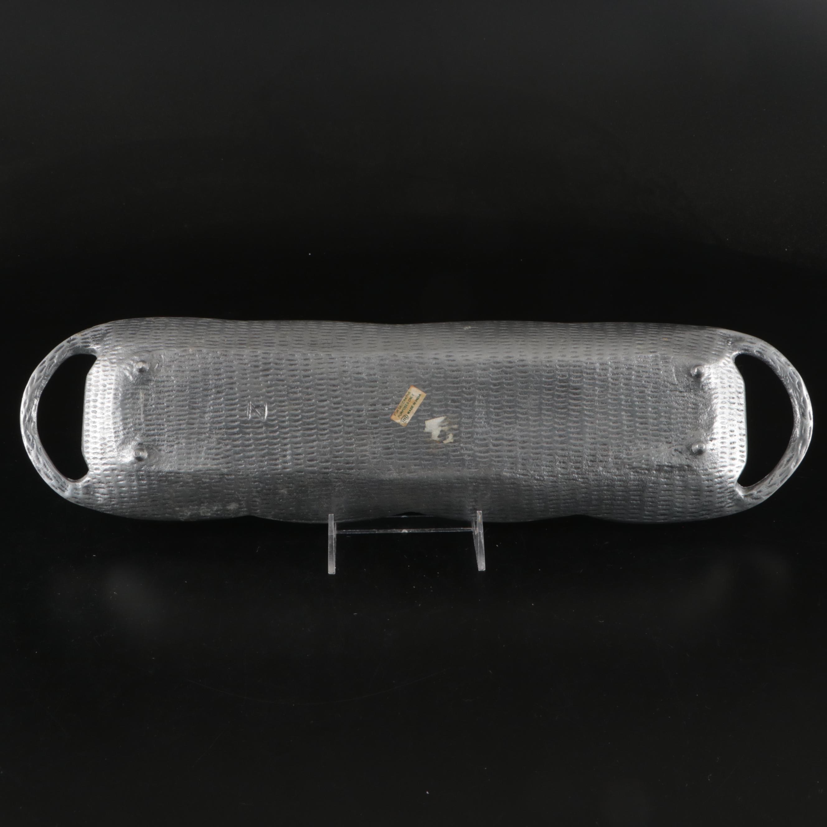 Retroneu Quattro Abstract Metal Candlesticks with Serveware