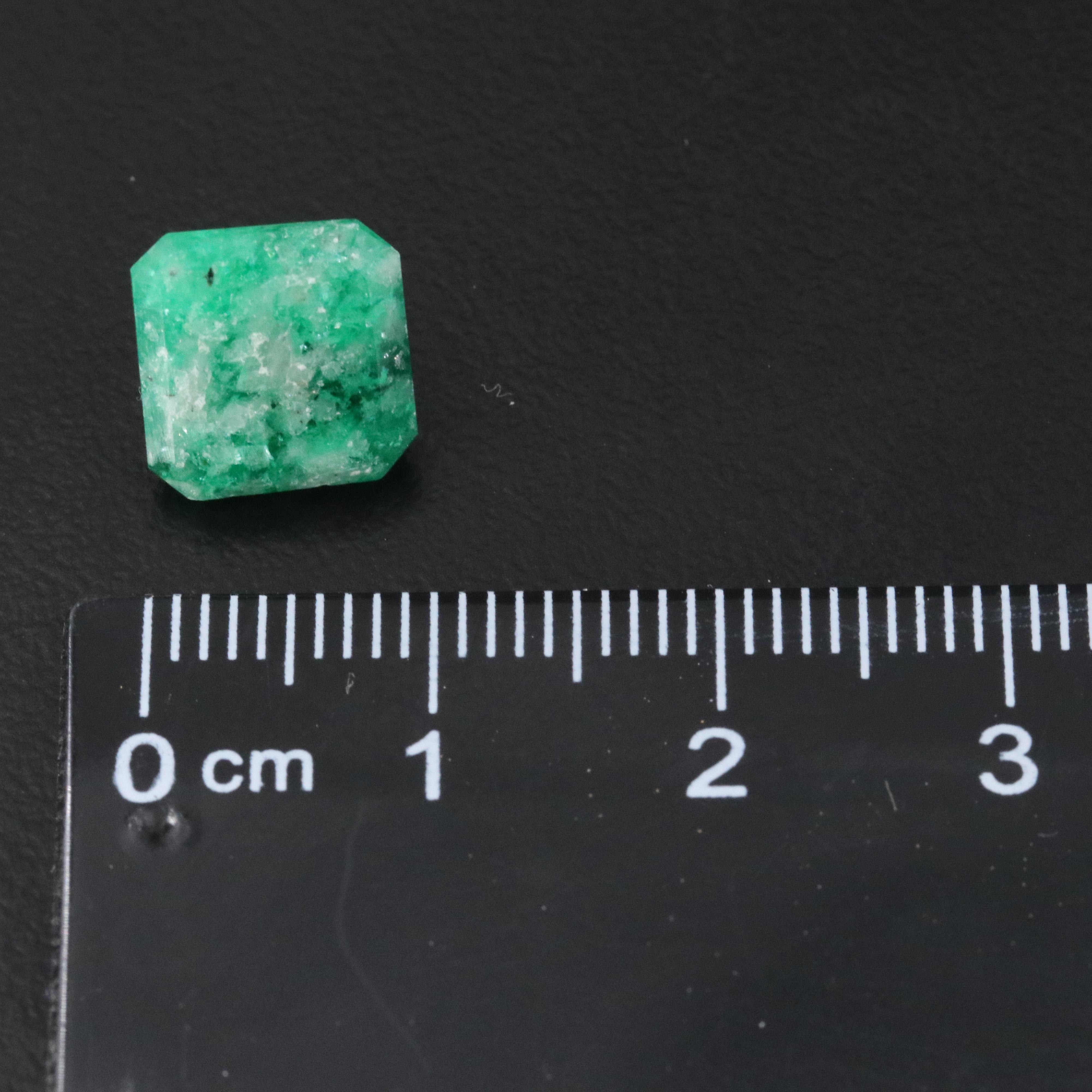 Loose 5.83 CT Emerald