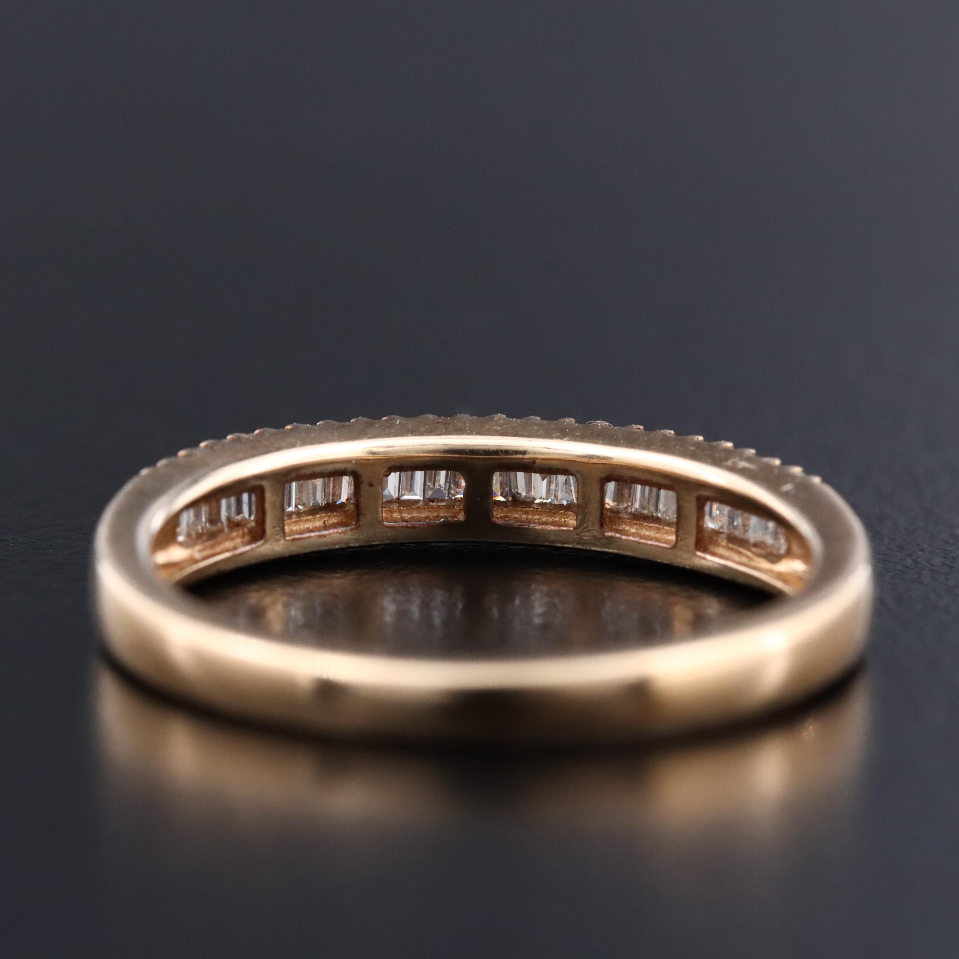 10K 0.25 CTW Diamond Ring