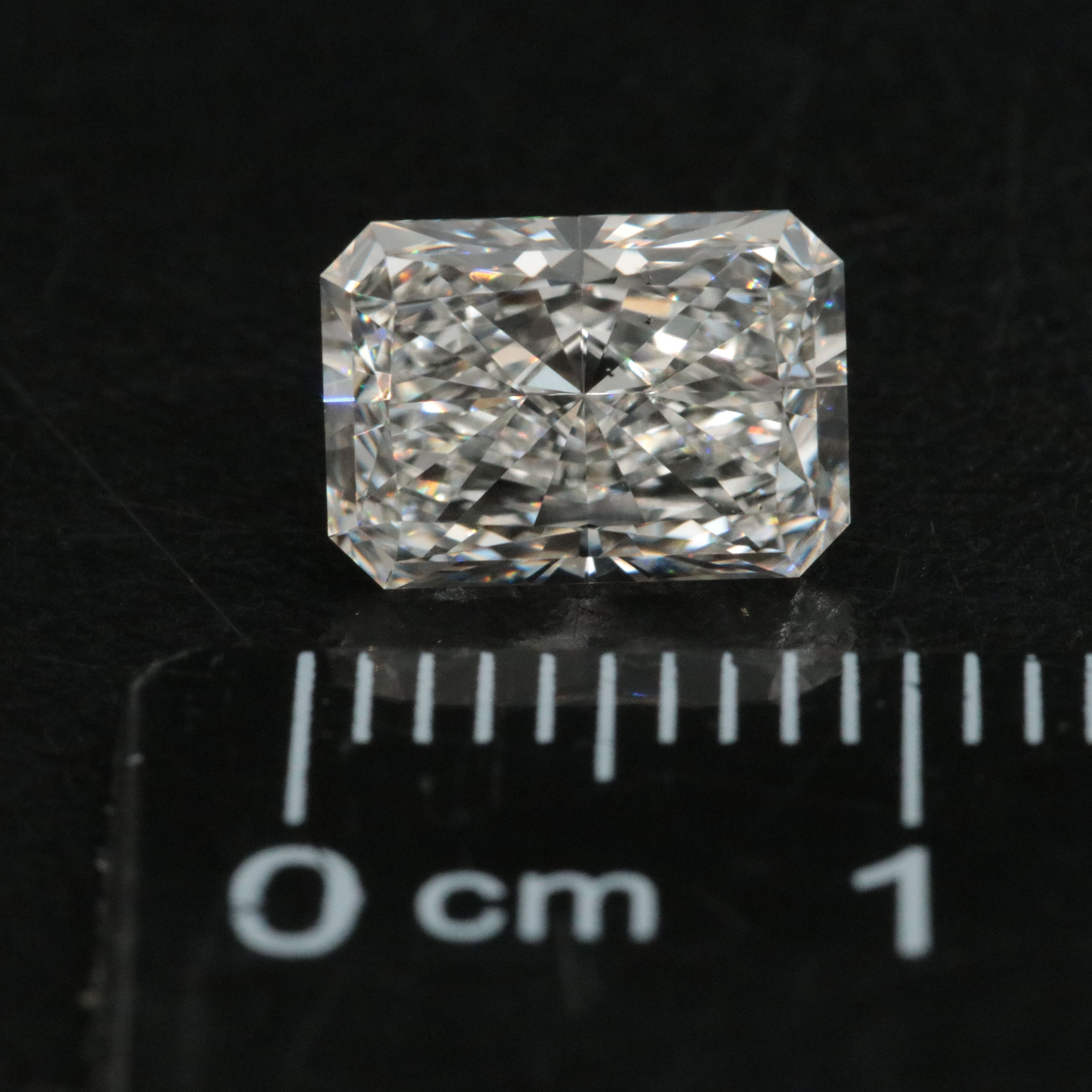 Loose 1.92 CT Lab Grown Diamond with IGI Report