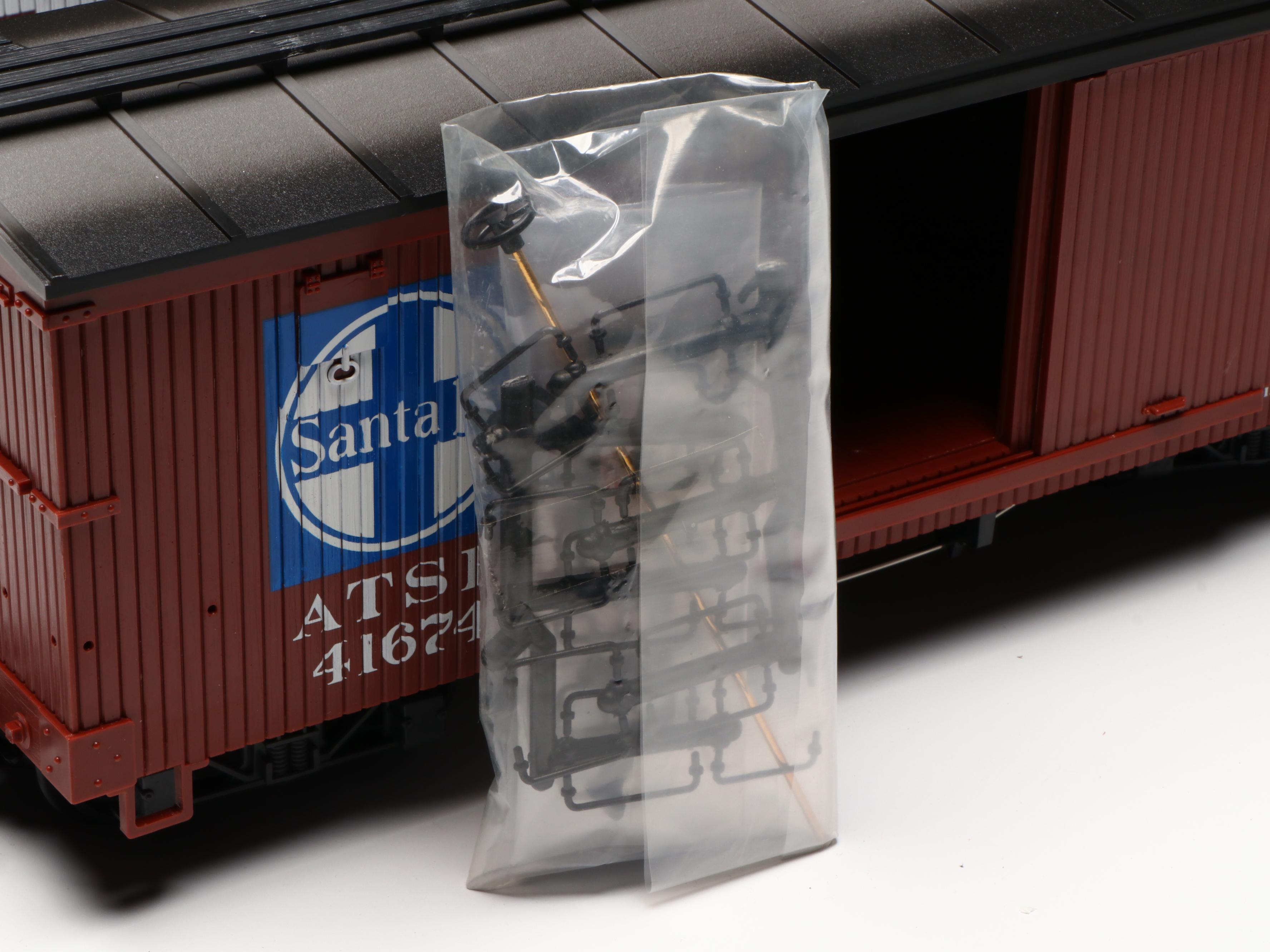 LGB G Scale 4267S Lake George & Boulder and More Boxcars