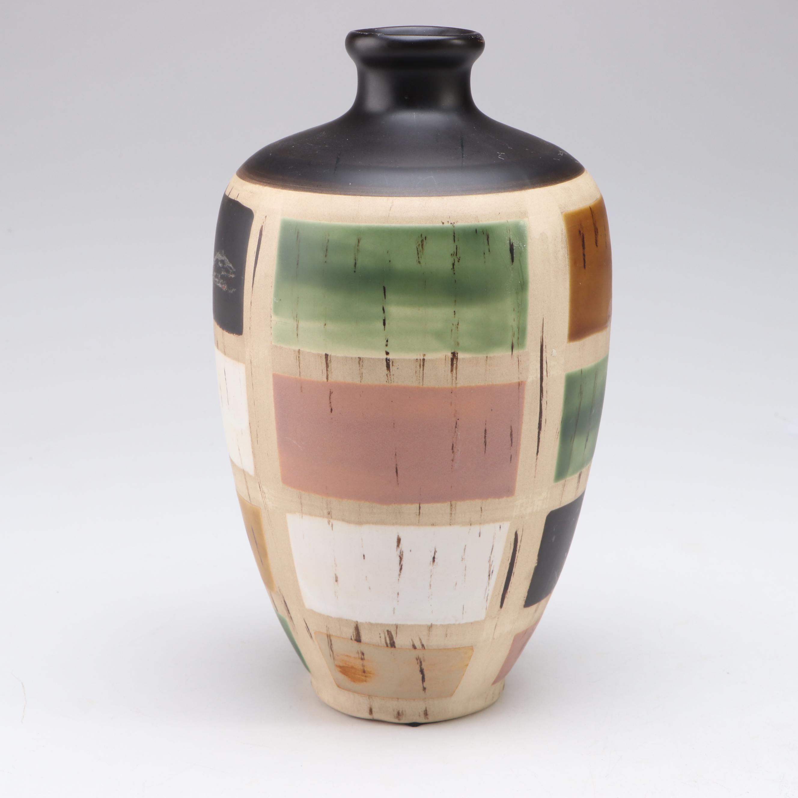 Geometric Pattern Ceramic Vase