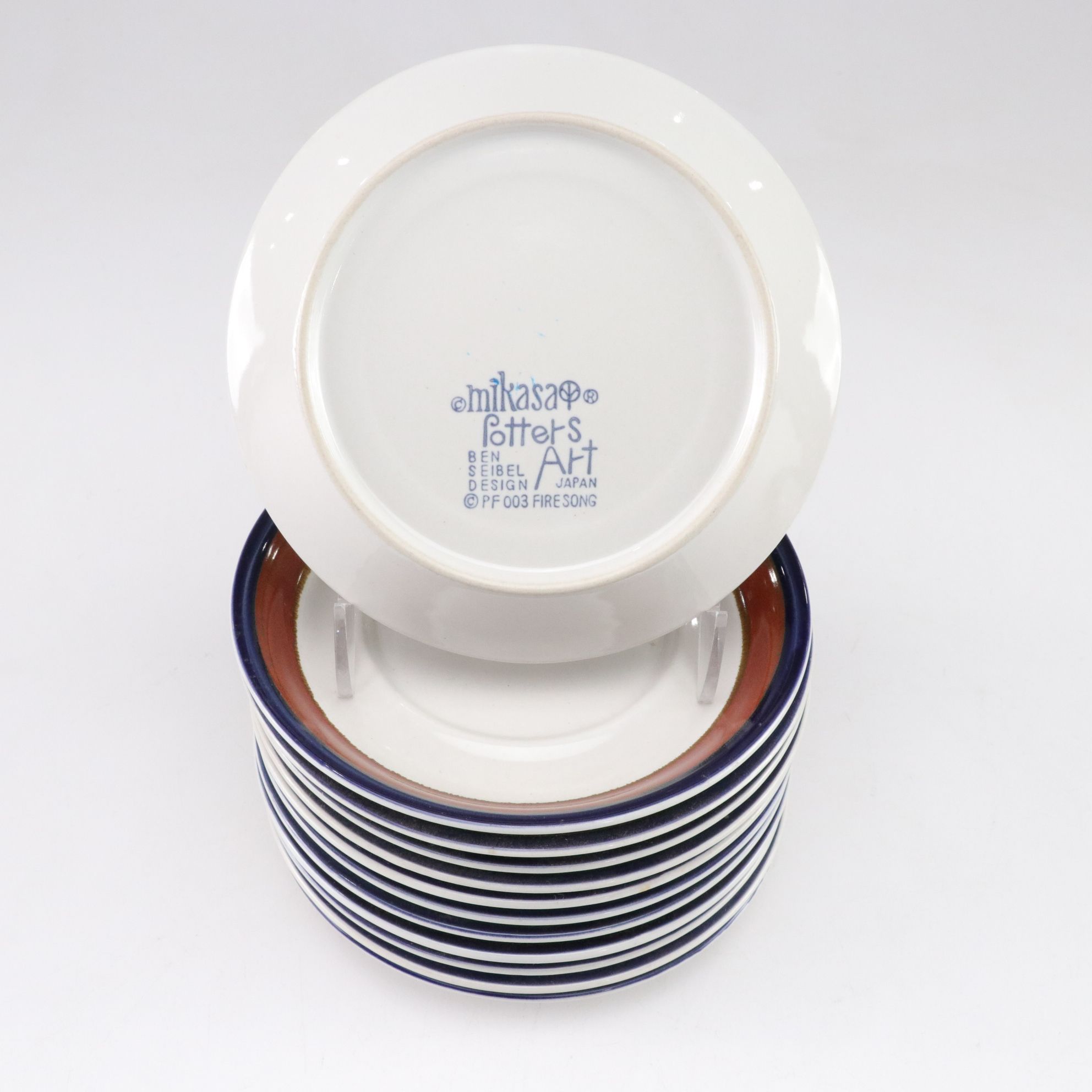 Mikasa "Fire Song" Stoneware Salad Plates, Bowls & Saucers