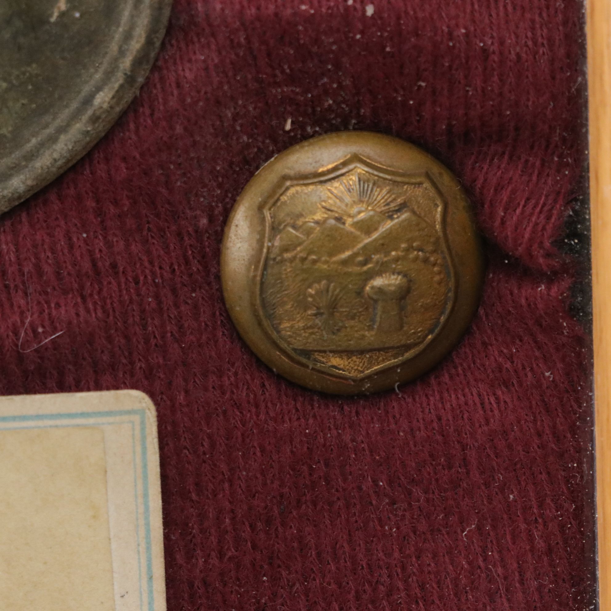 Civil War Era Buckle, Buttons & Other Artifacts, Late 18th/Early 19th Century