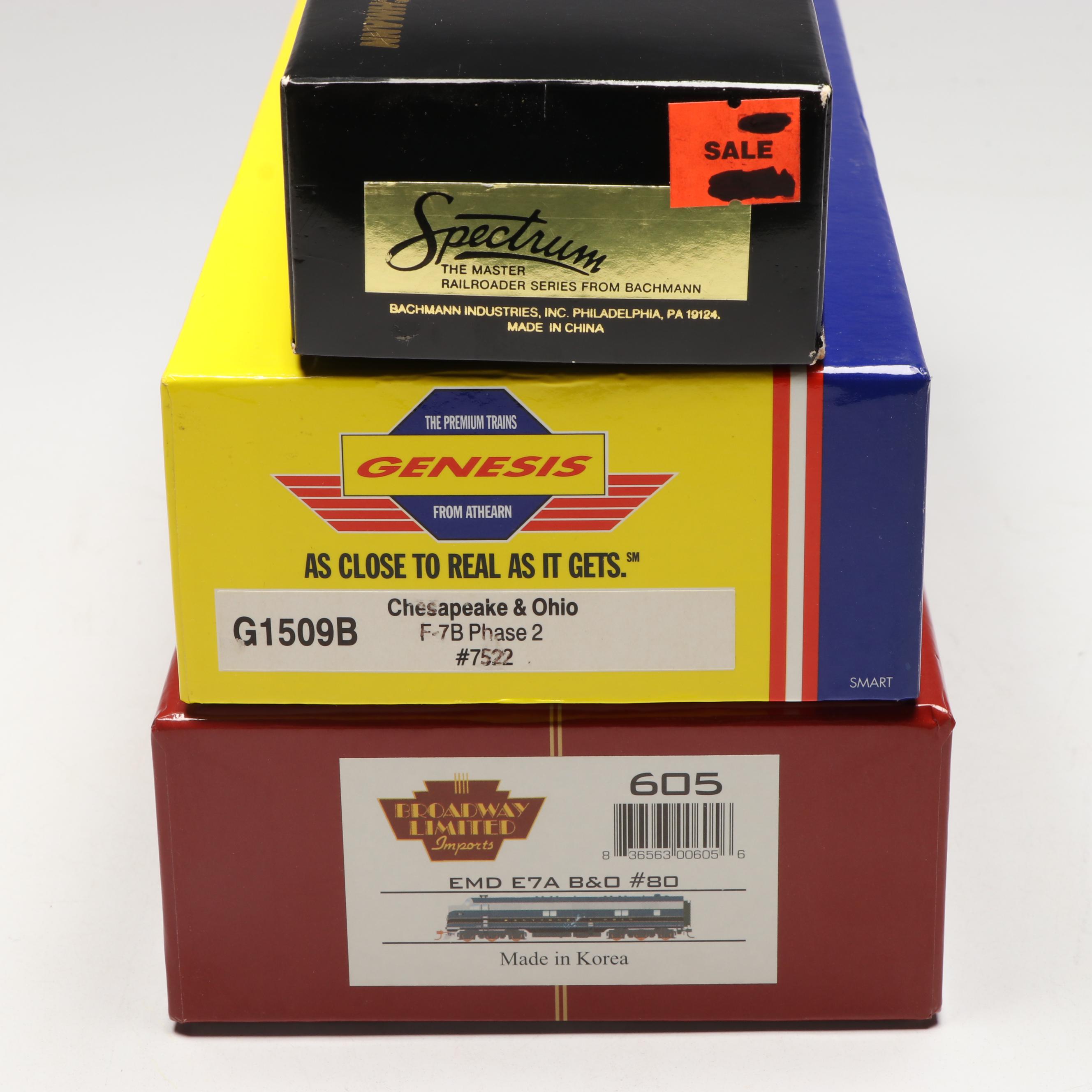 Genesis HO Scale F-7B Phase 2 #7522 Locomotive and More Locomotives and Cars