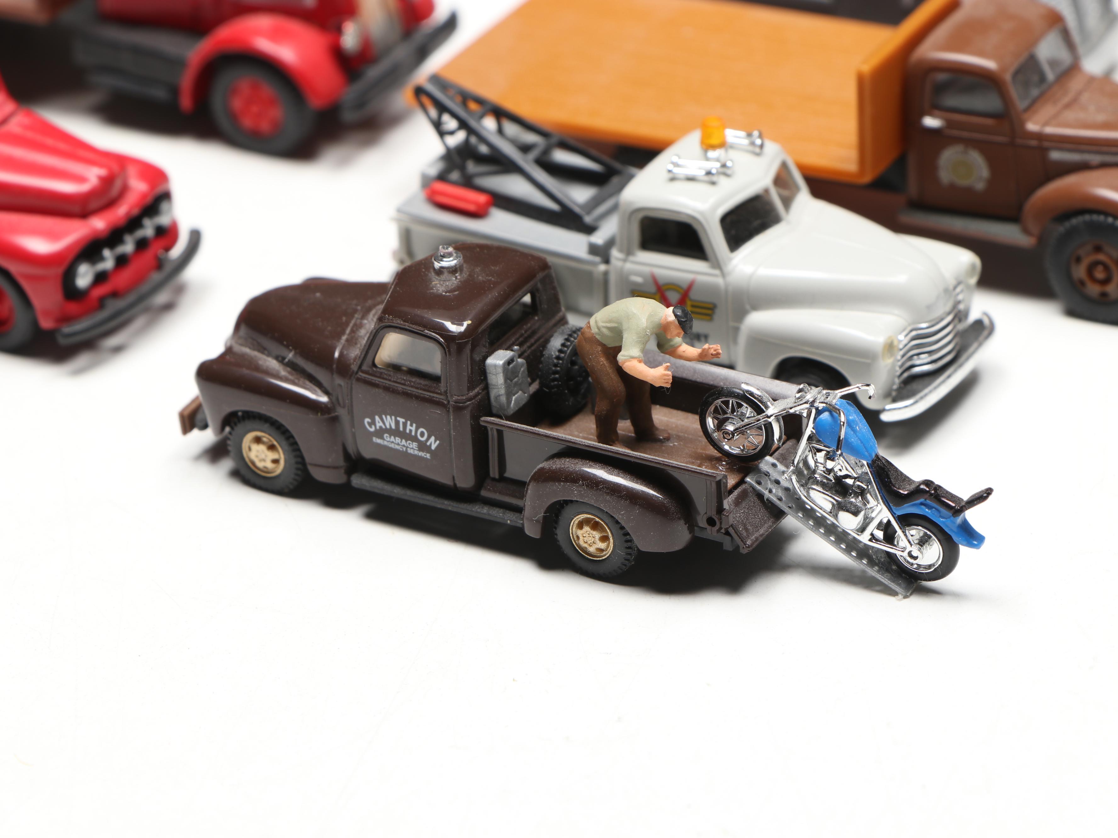 Busch, CMW with Other Train Prop Trucks, Wagon and Bus