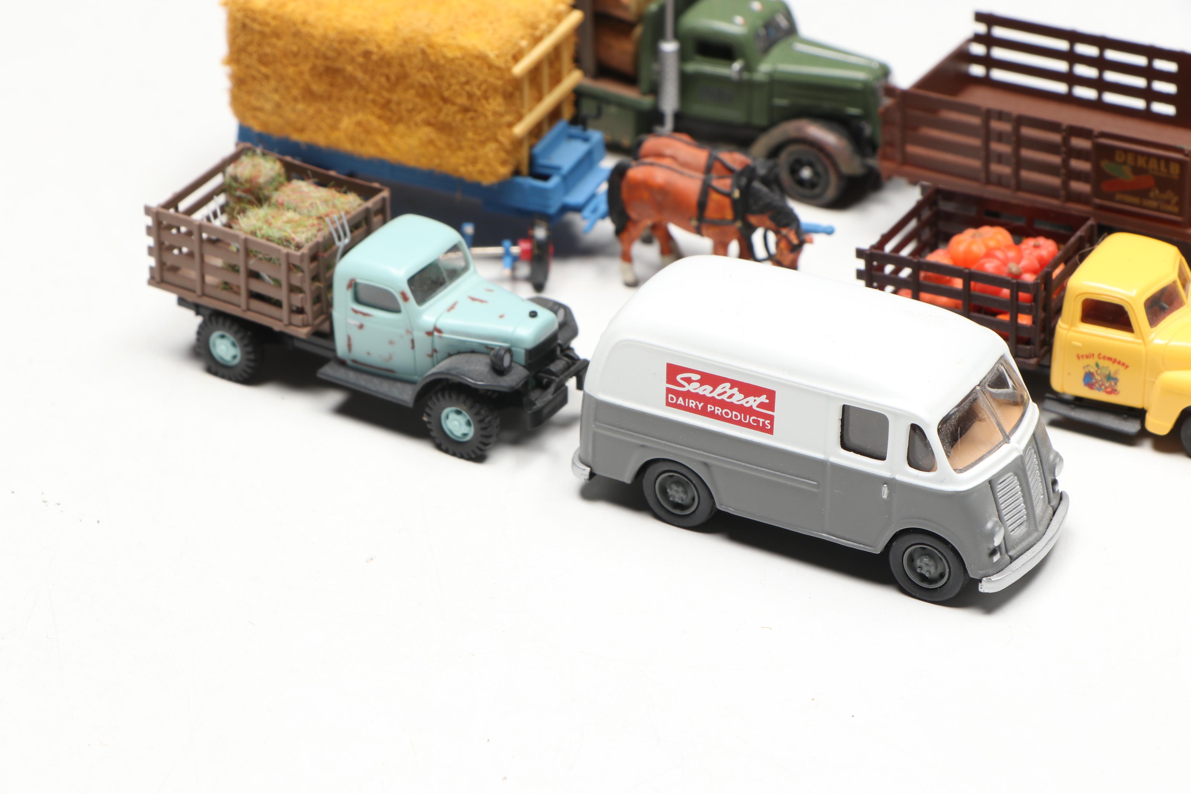 Busch, CMW with Other Train Prop Trucks, Wagon and Bus