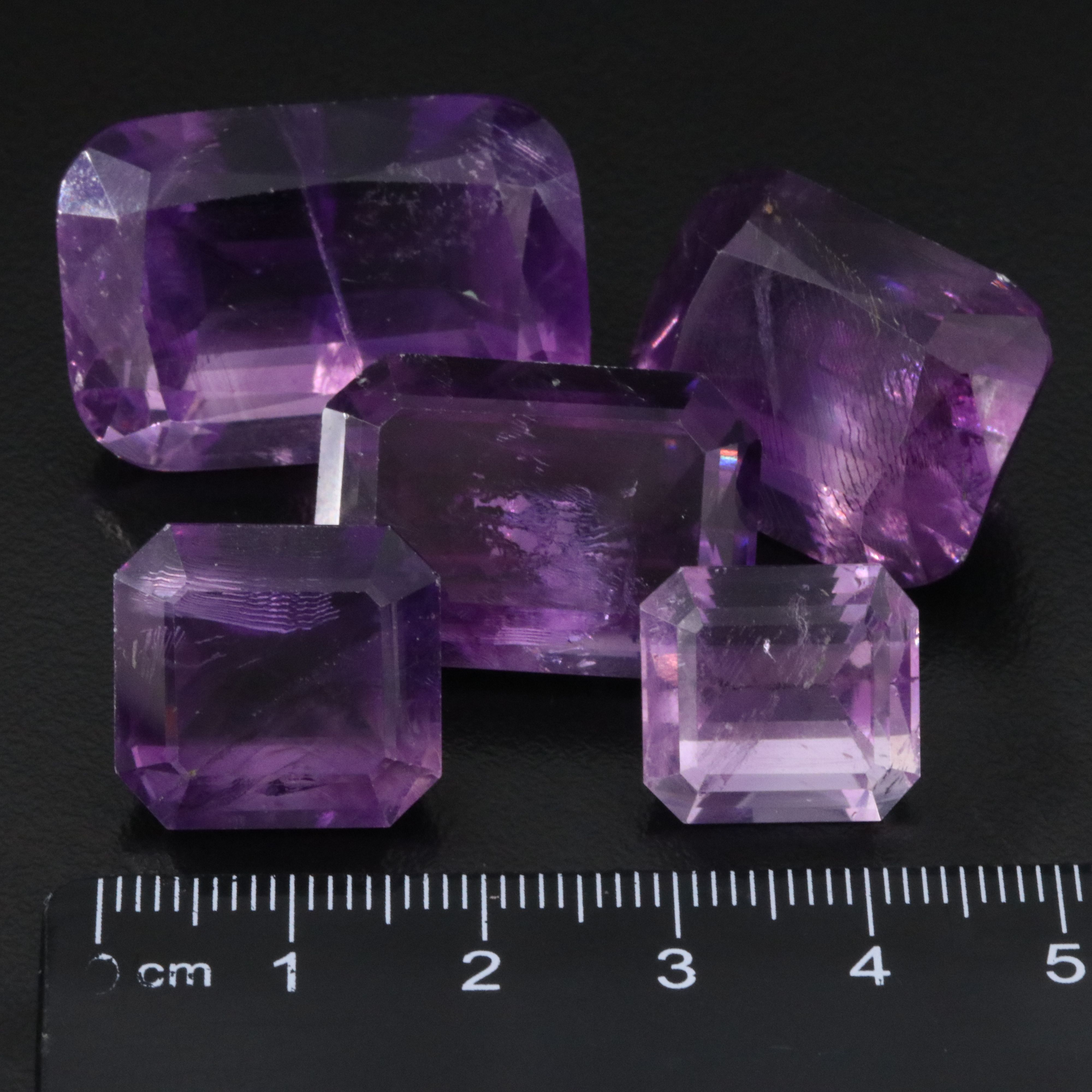 Loose 185.63 CTW Amethysts