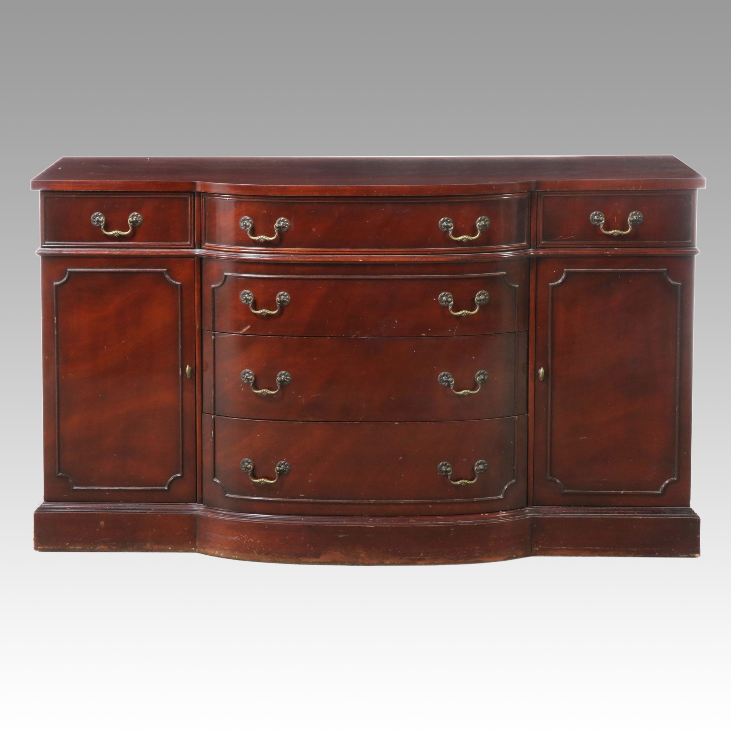 Morganton Hepplewhite Style Mahogany Buffet, Mid-20th Century