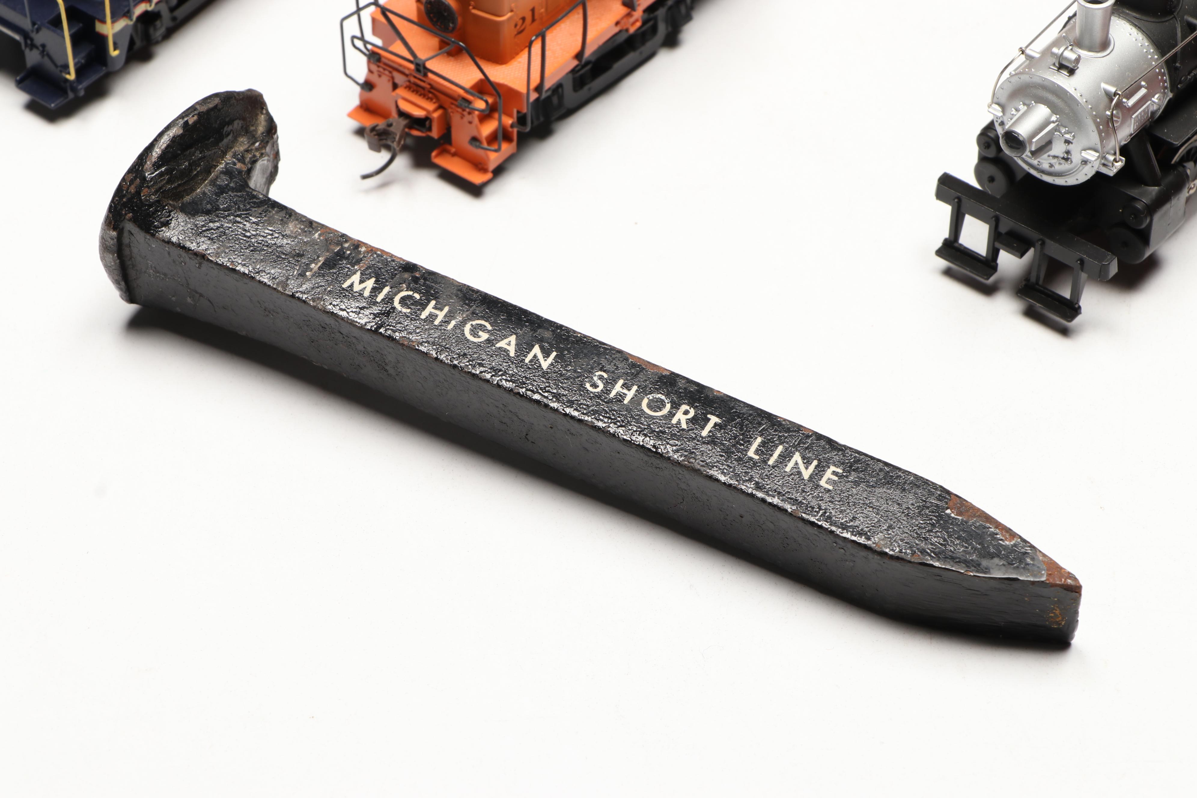 Tyco HO Scale Rock Island and Kato Ann Arbor Locomotives with More Train Cars