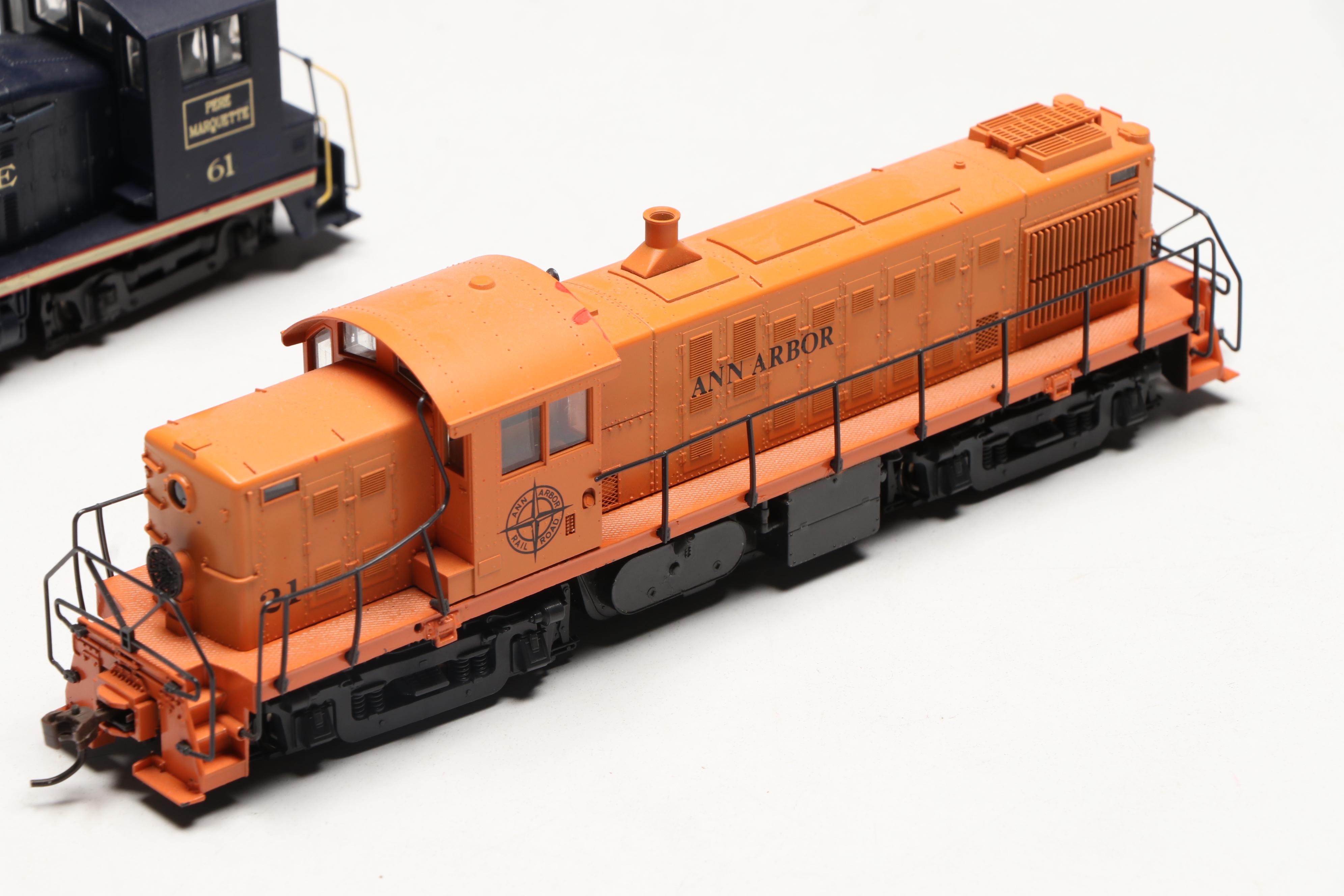 Tyco HO Scale Rock Island and Kato Ann Arbor Locomotives with More Train Cars
