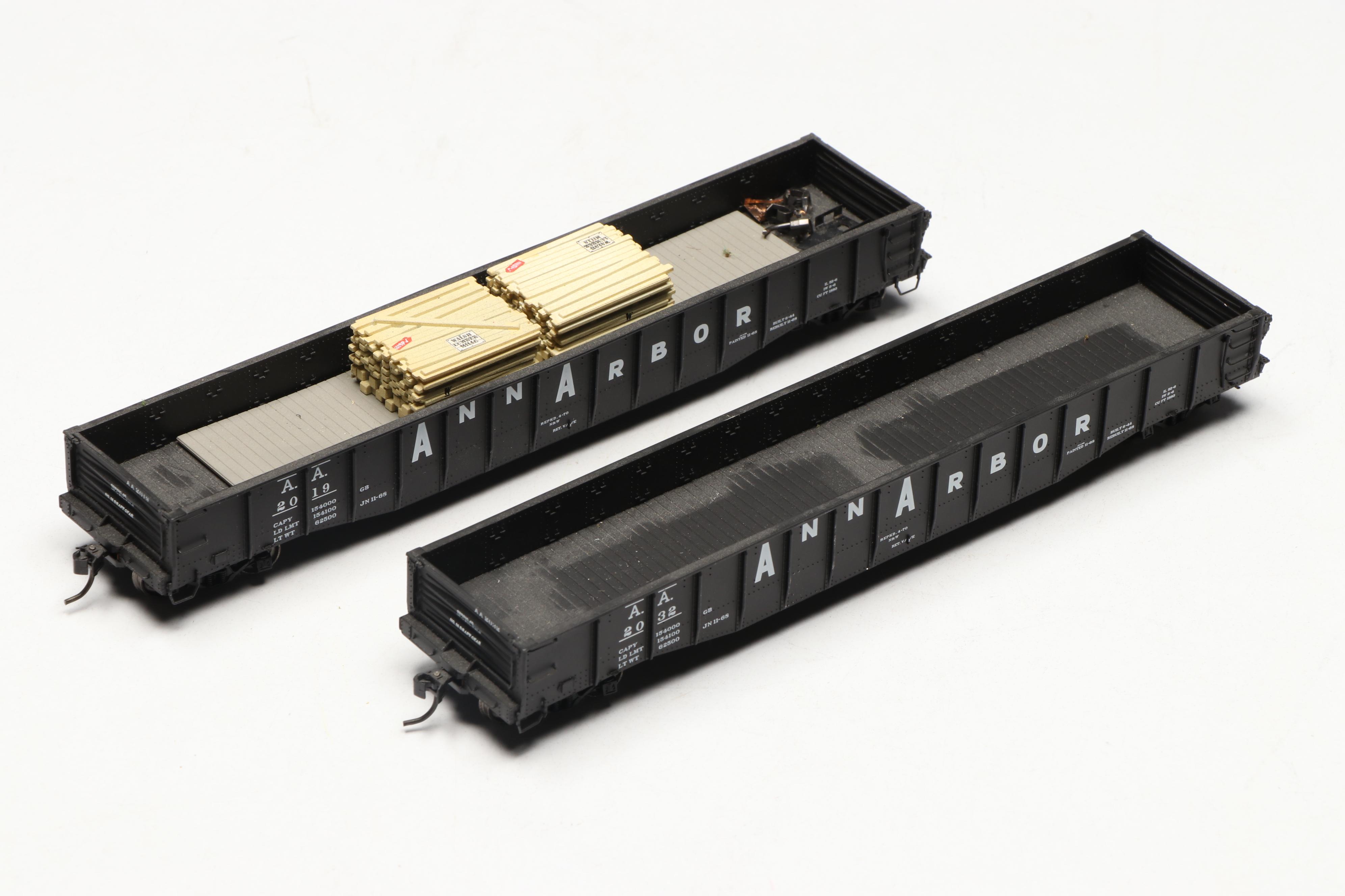 Tyco HO Scale Rock Island and Kato Ann Arbor Locomotives with More Train Cars