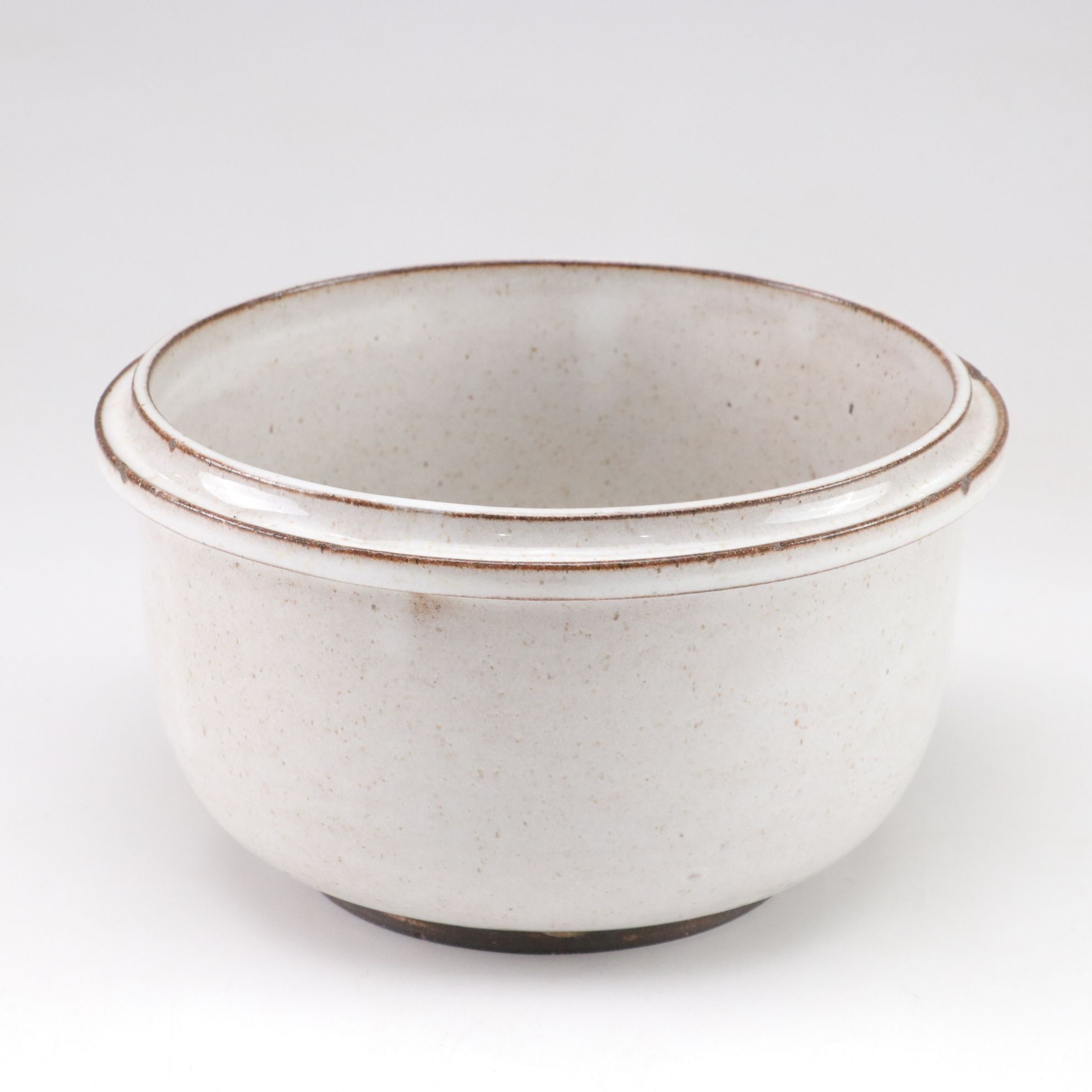 STOGO Denmark Ceramic Casserole and Serving Bowl with Eight Plates