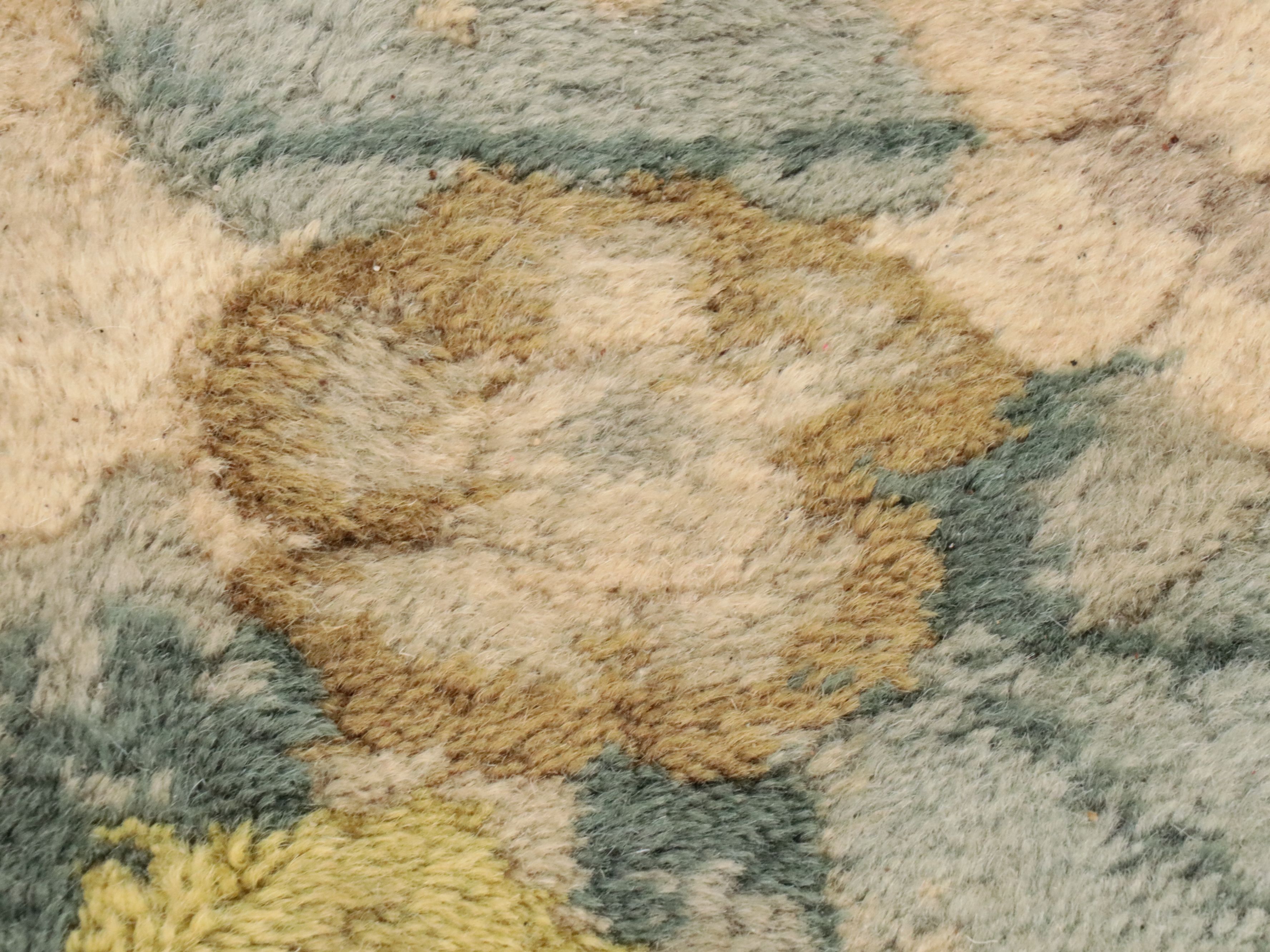 9'9 x 14'4 Hand-Knotted Indo-French Aubusson Room-Sized Rug