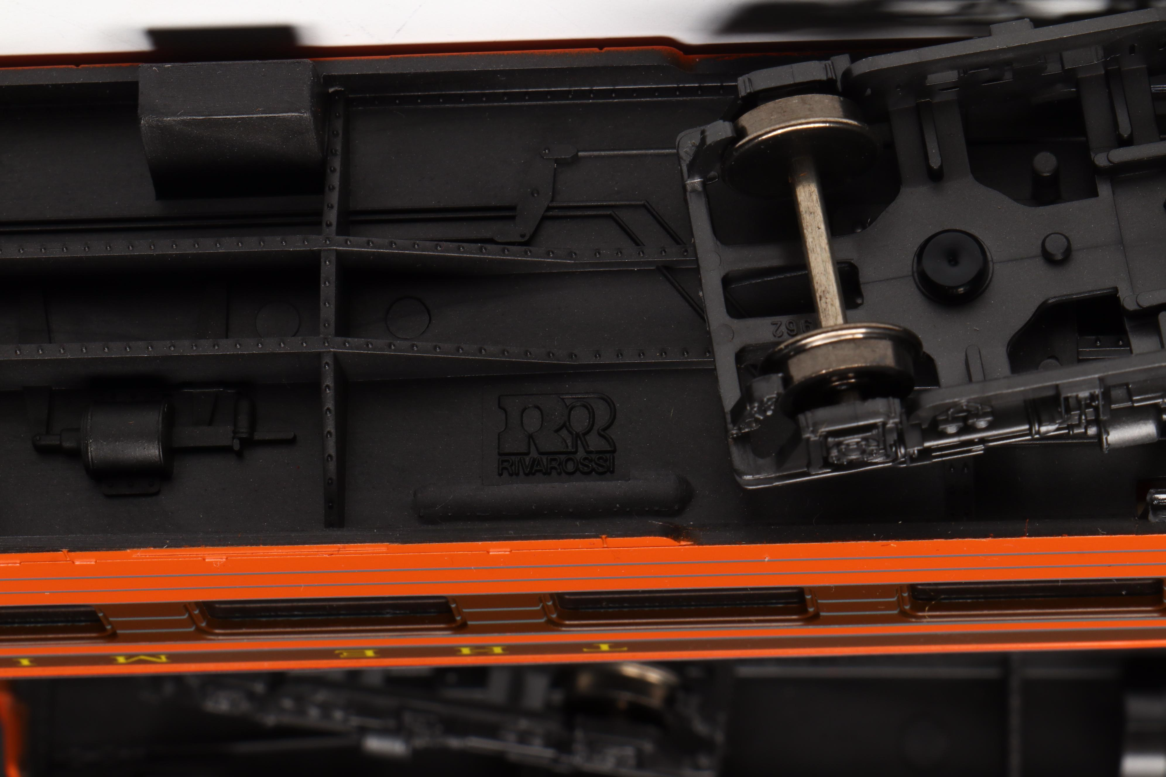 Rivarossi HO Scale Milwaukee Road Locomotive, Passenger and More Train Cars