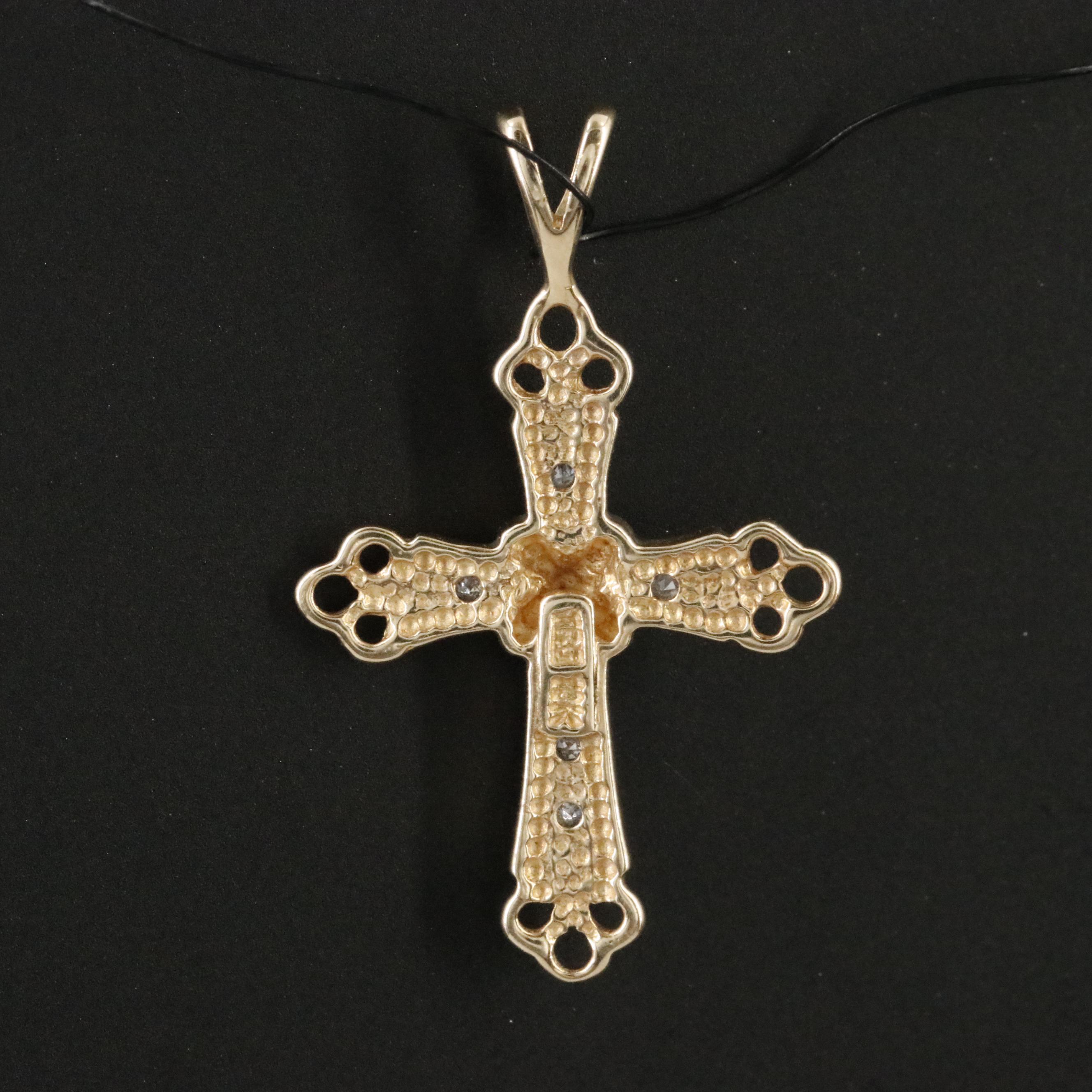 10K 0.03 CTW Diamond Cross Pendant