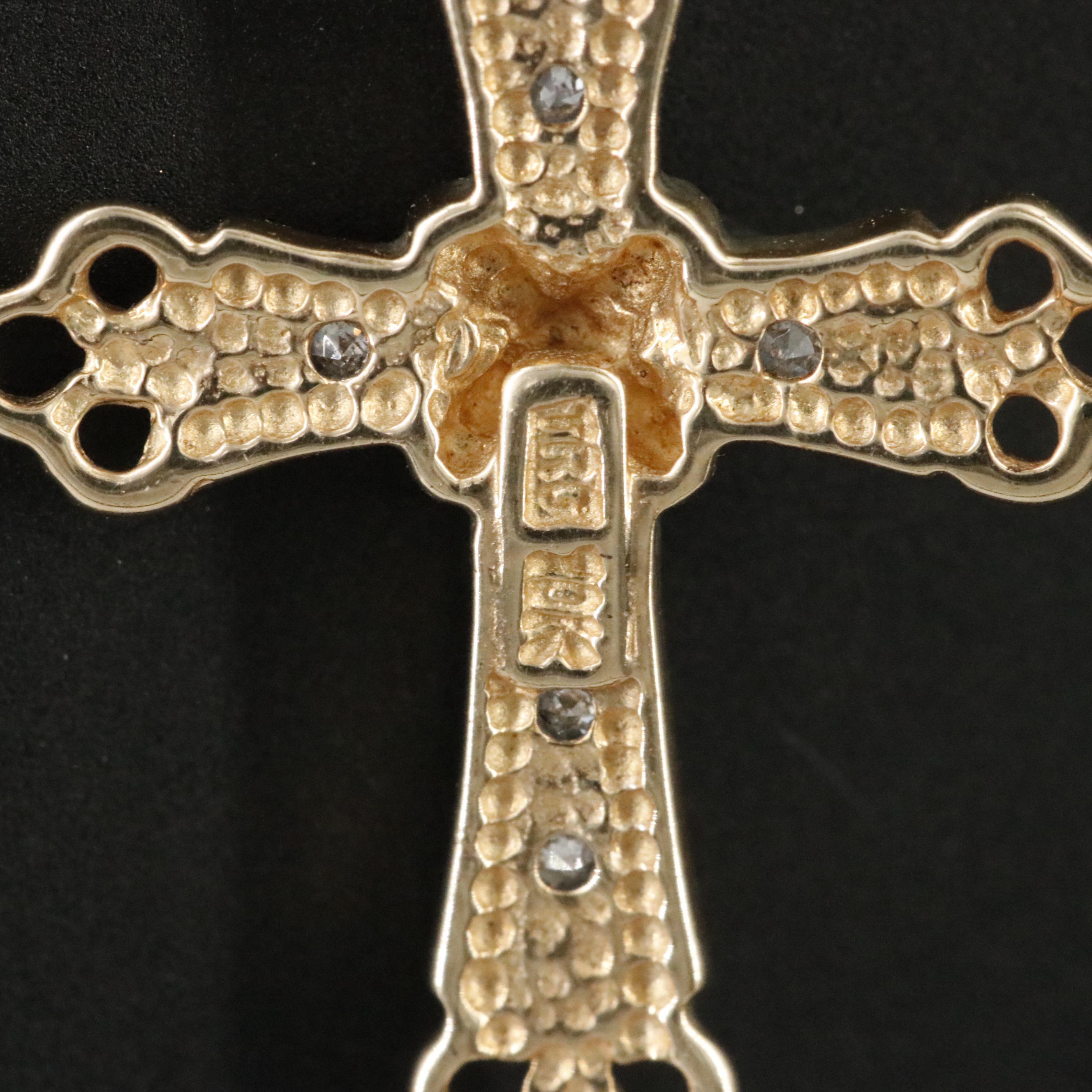 10K 0.03 CTW Diamond Cross Pendant