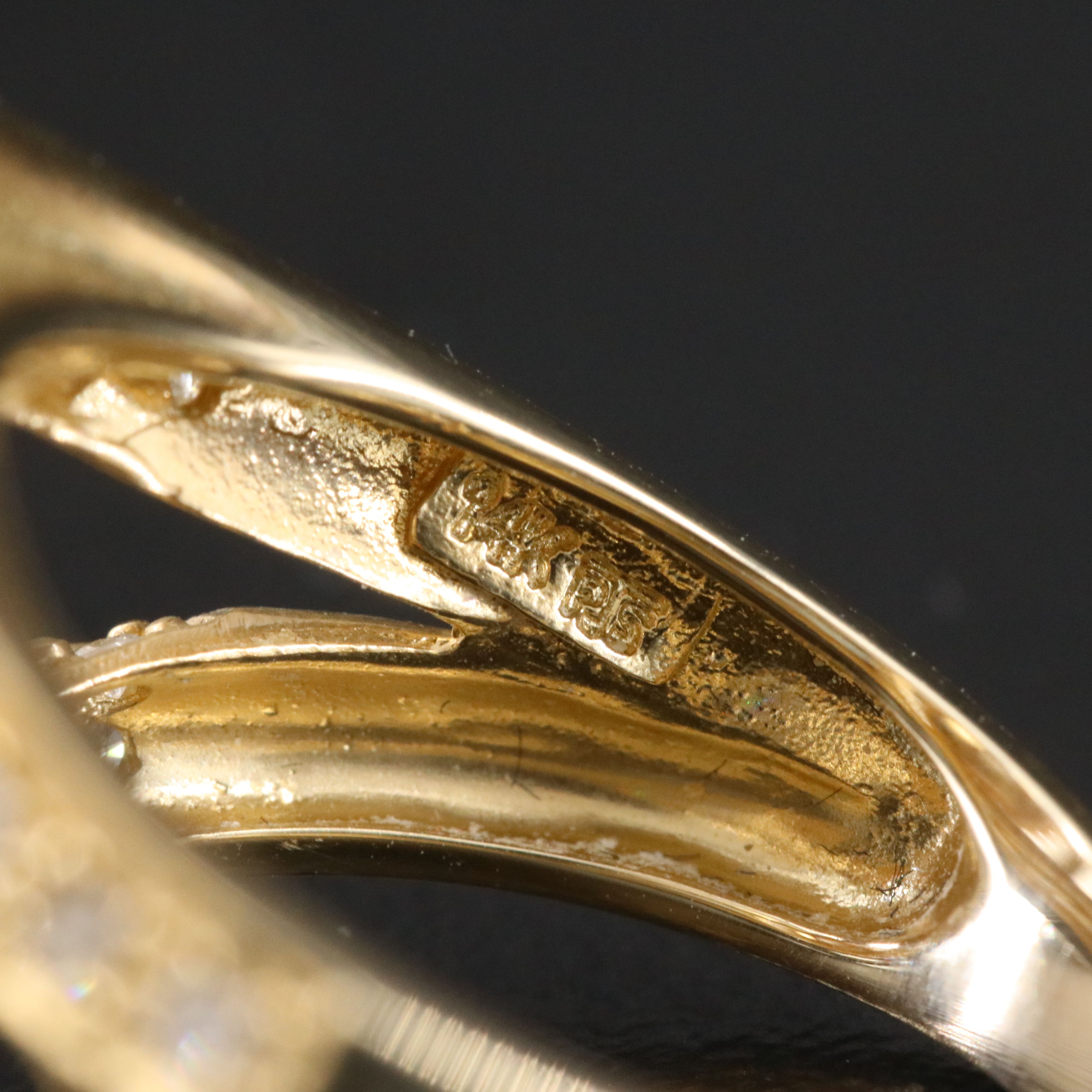 14K Pearl and 1.00 CTW Diamond Ring