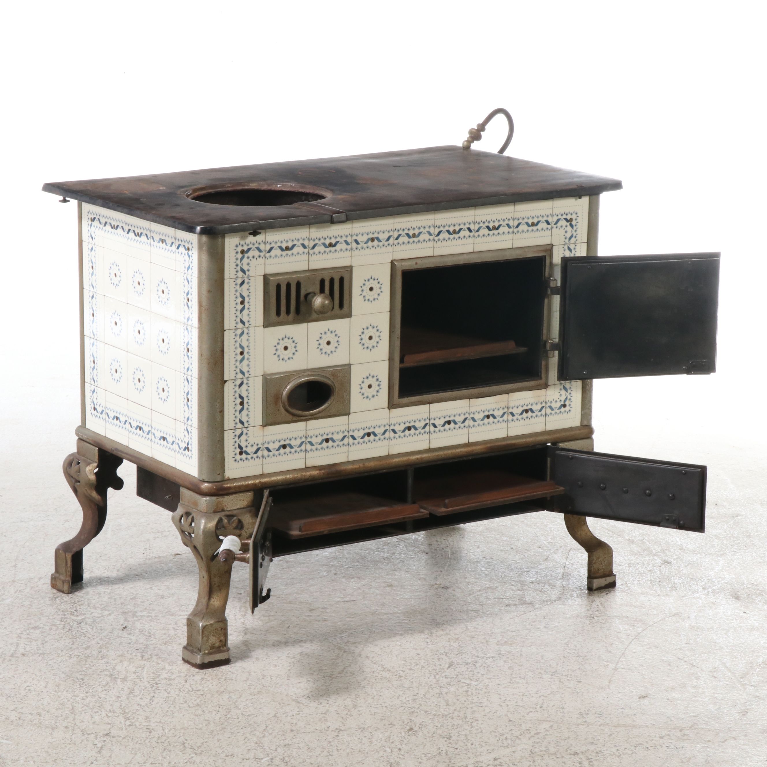European Art Nouveau Style Tile Stove, Late 19th/ Early 20th Century