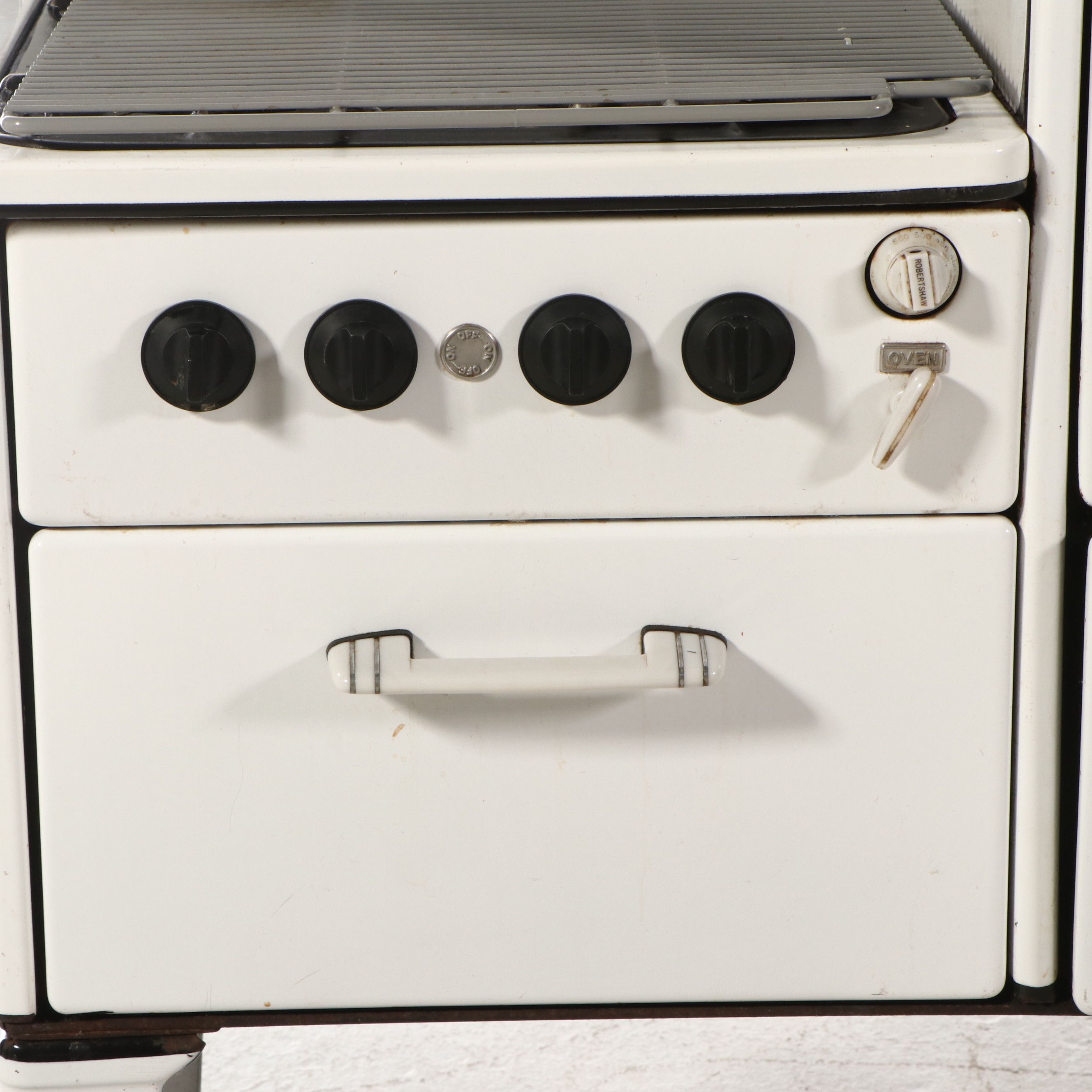 Estate Art Deco Enameled Steel Gas Stove, Early to Mid 20th-Century