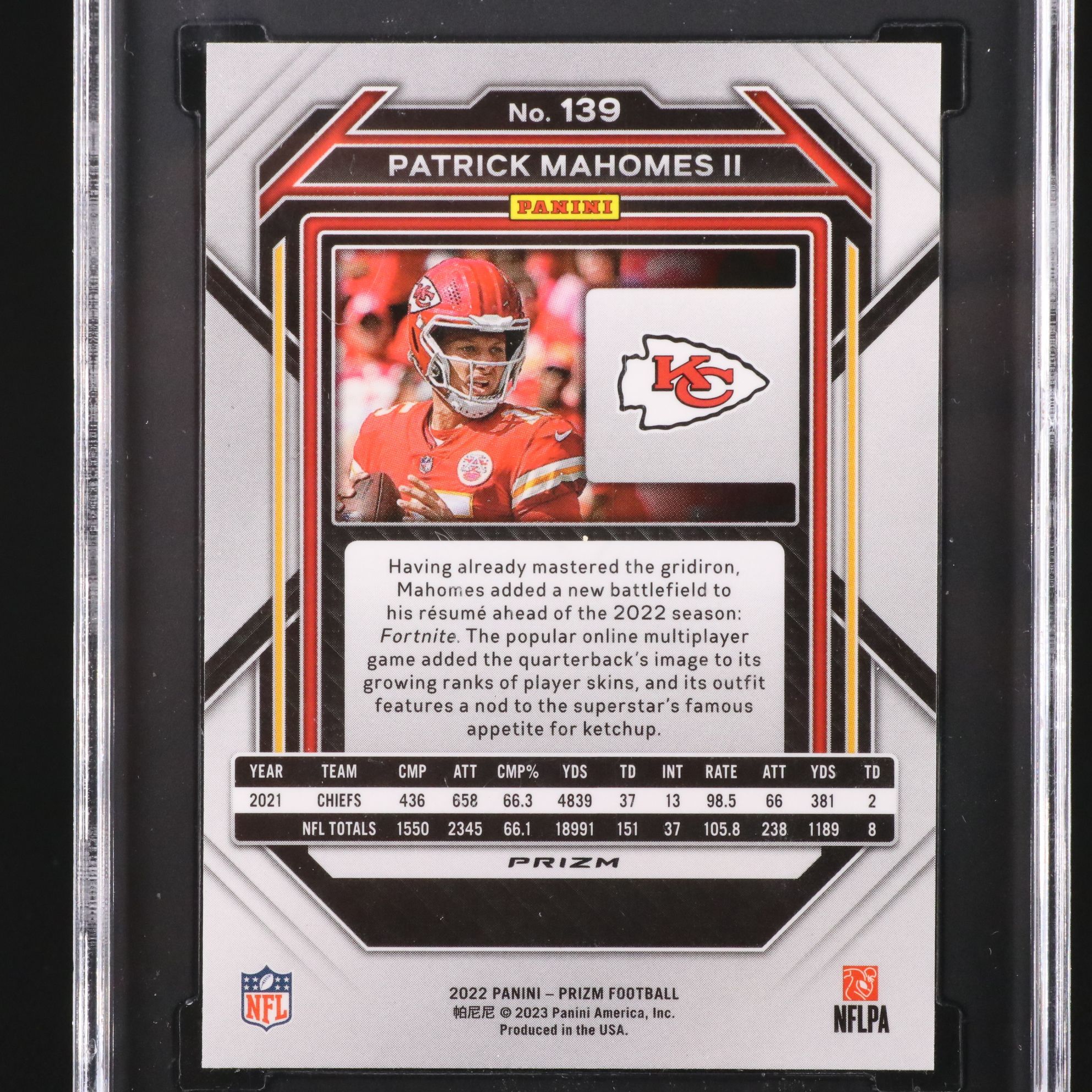 2022 Prizm Patrick Mahomes Kansas City Chiefs Green Prizm Card Graded SGC 10