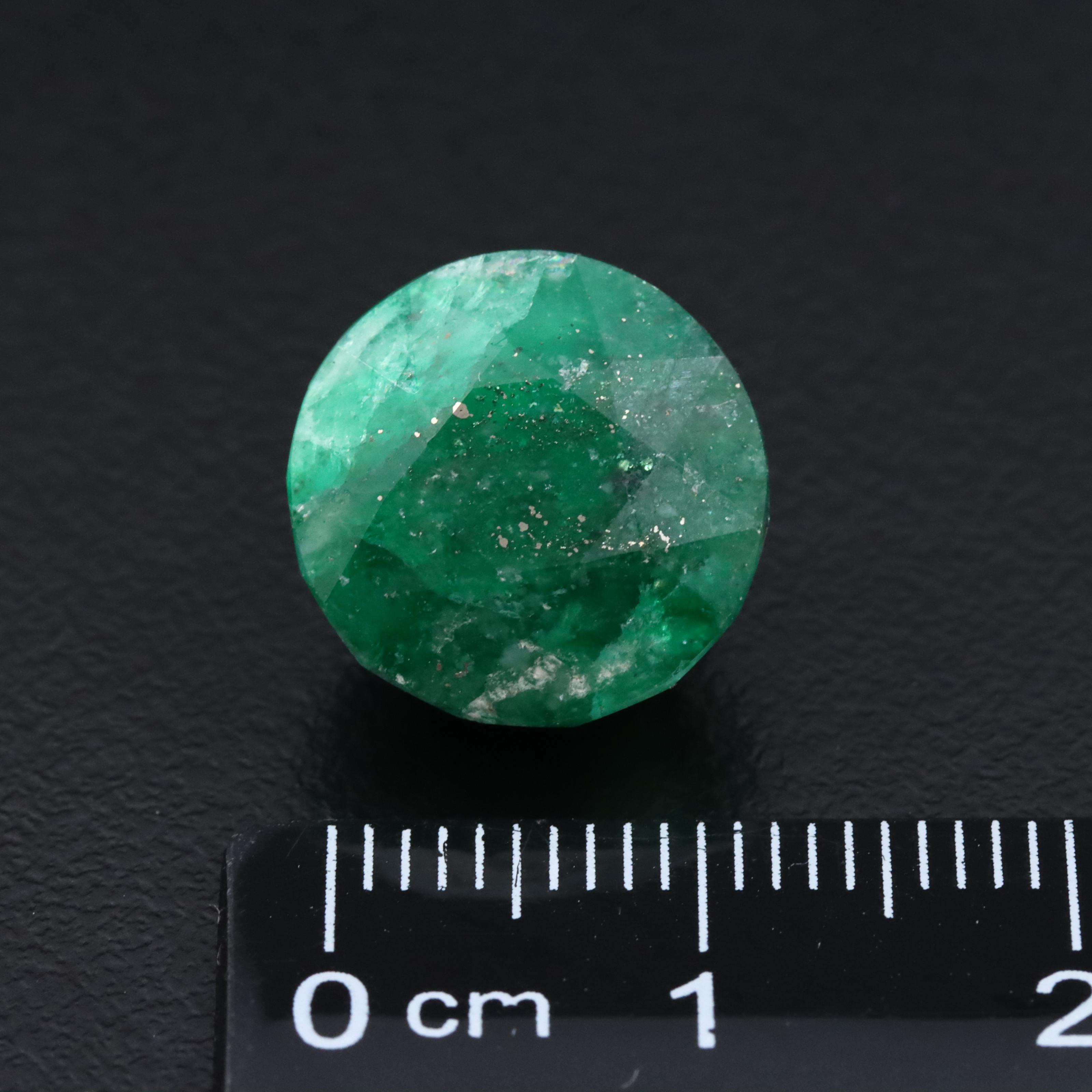 Loose 10.66 CT Emerald