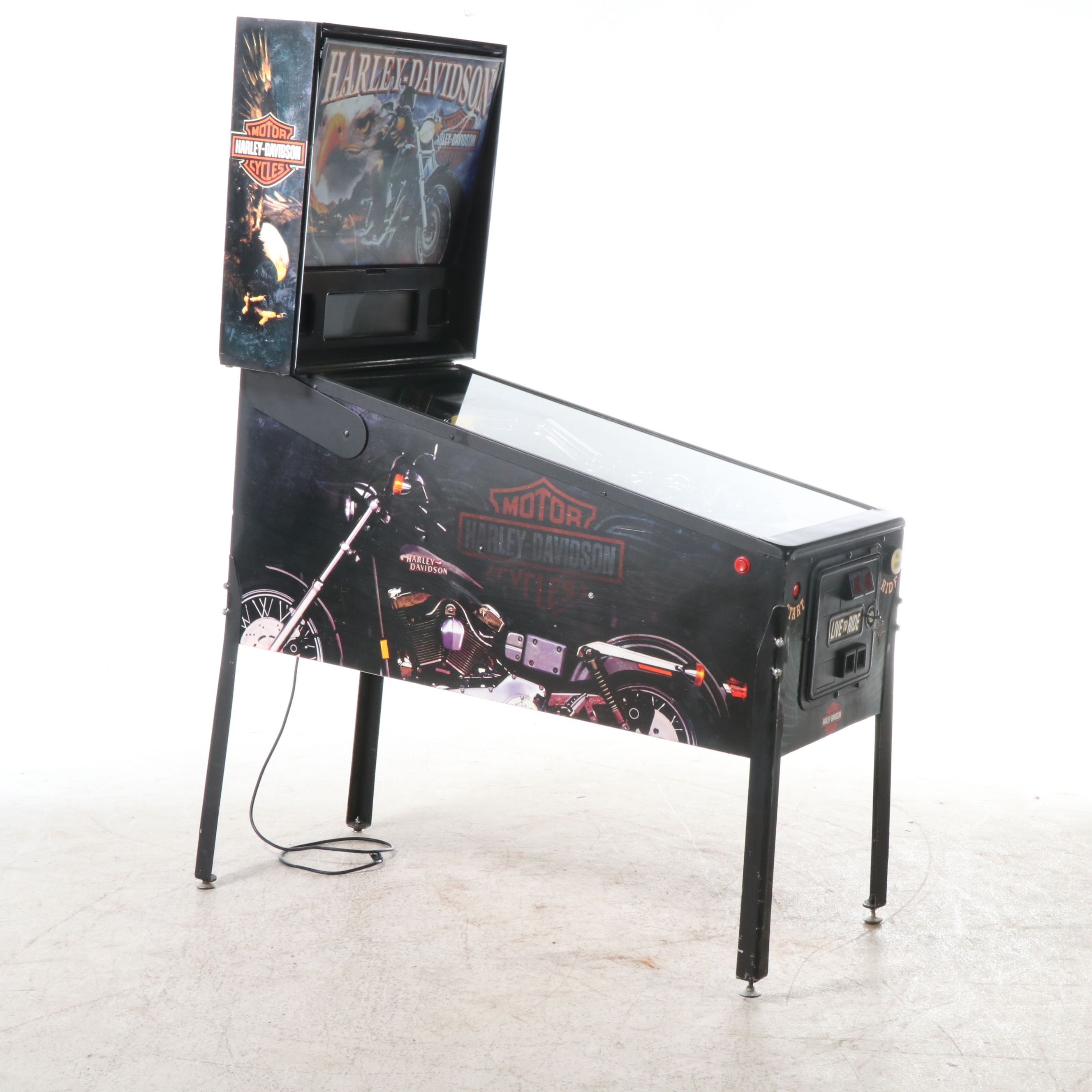 Sega "Harley-Davidson" Pinball Arcade Game, 1999