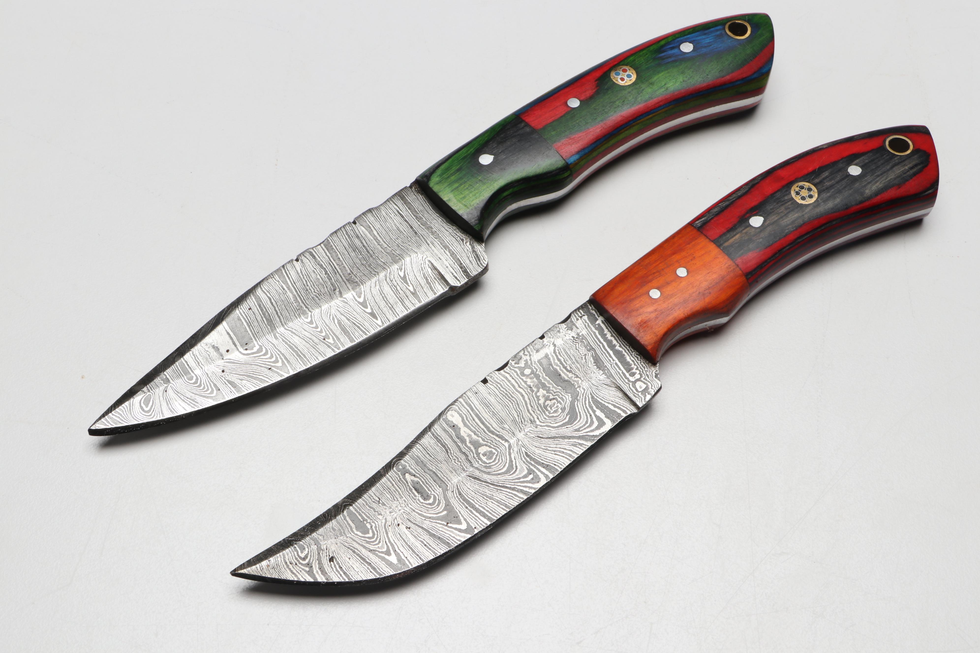 Damascus Steel Hunting Knives in Leather Scabbards