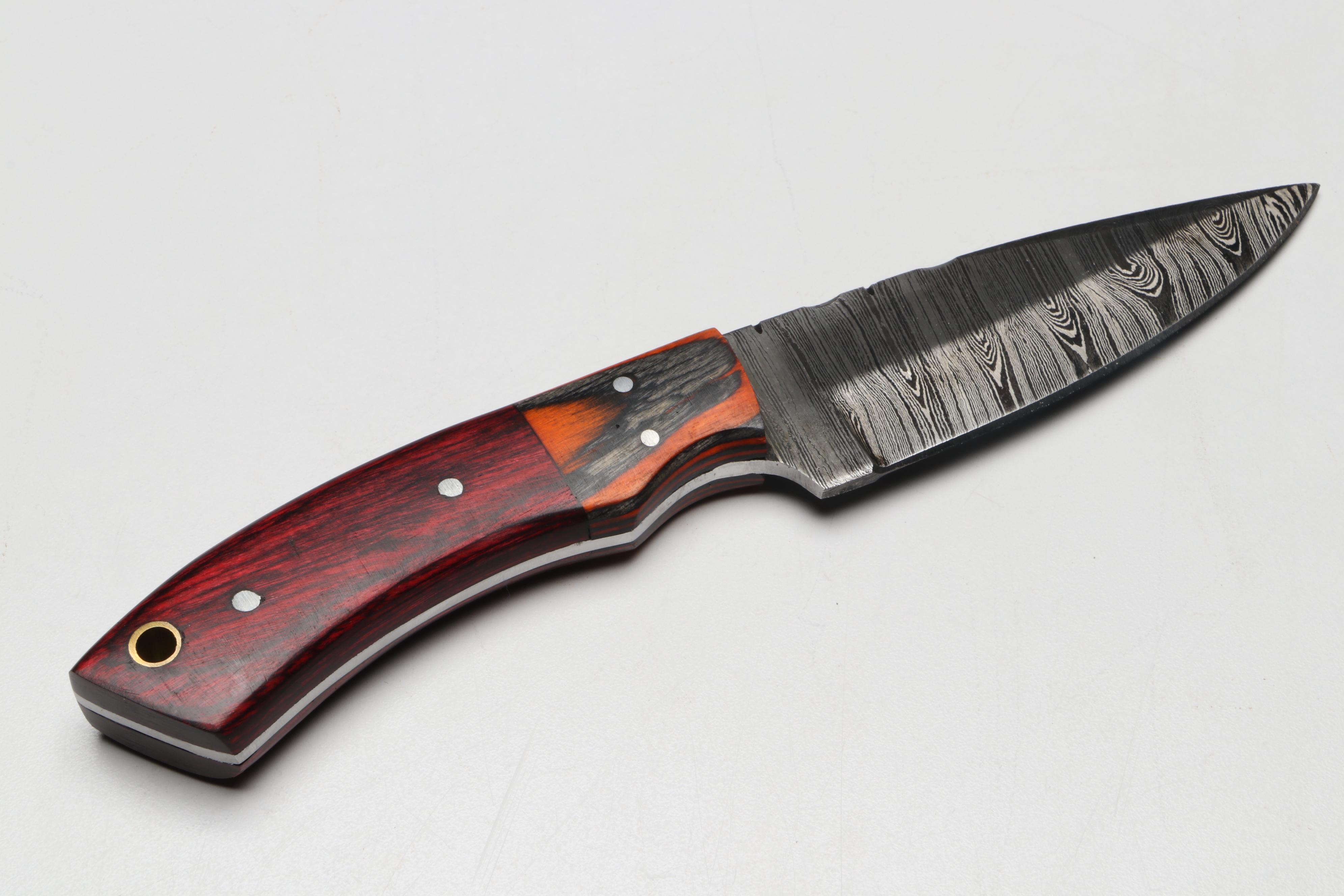 Damascus Steel Hunting Knives in Leather Scabbards