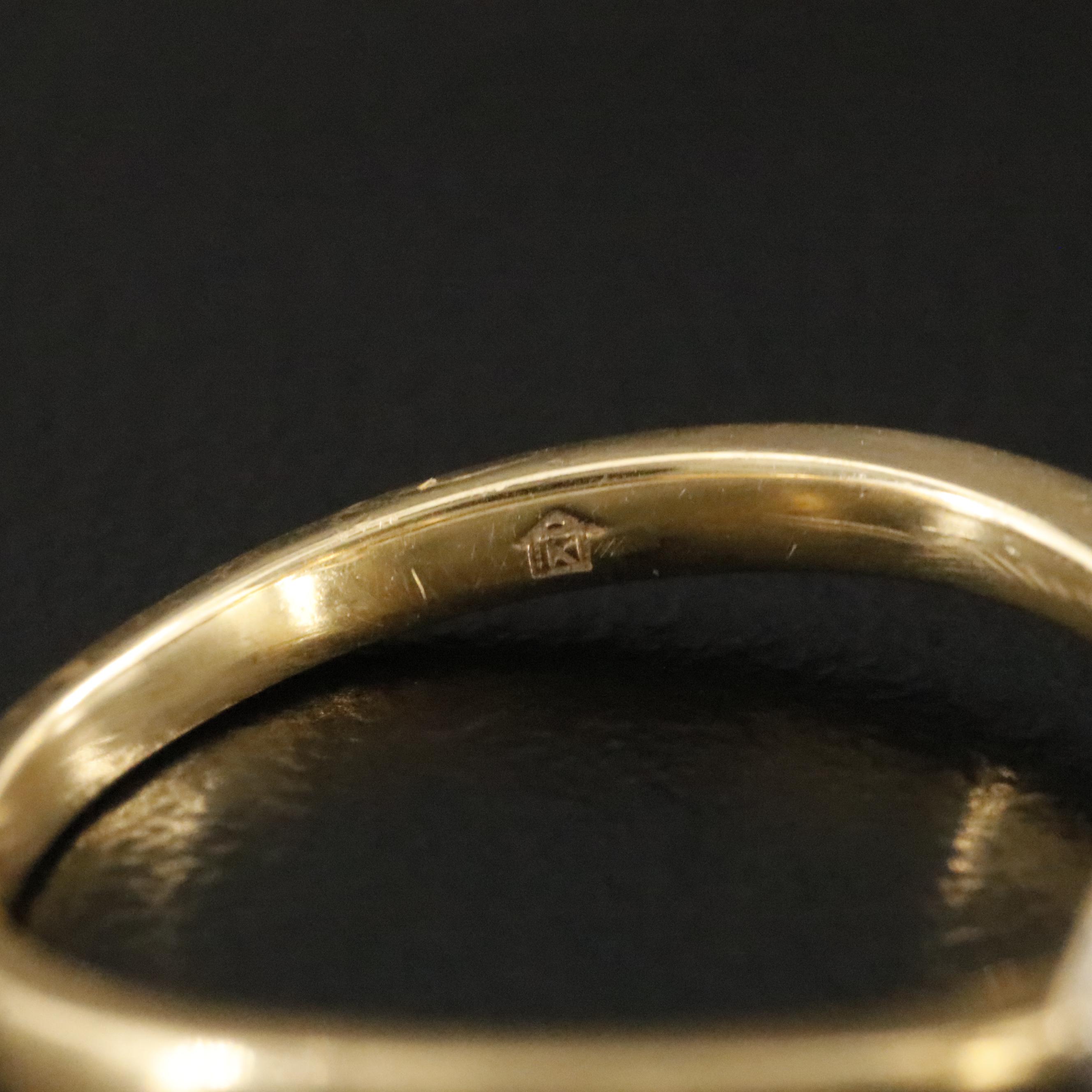 18K 0.13 CTW Diamond Butterfly Ring