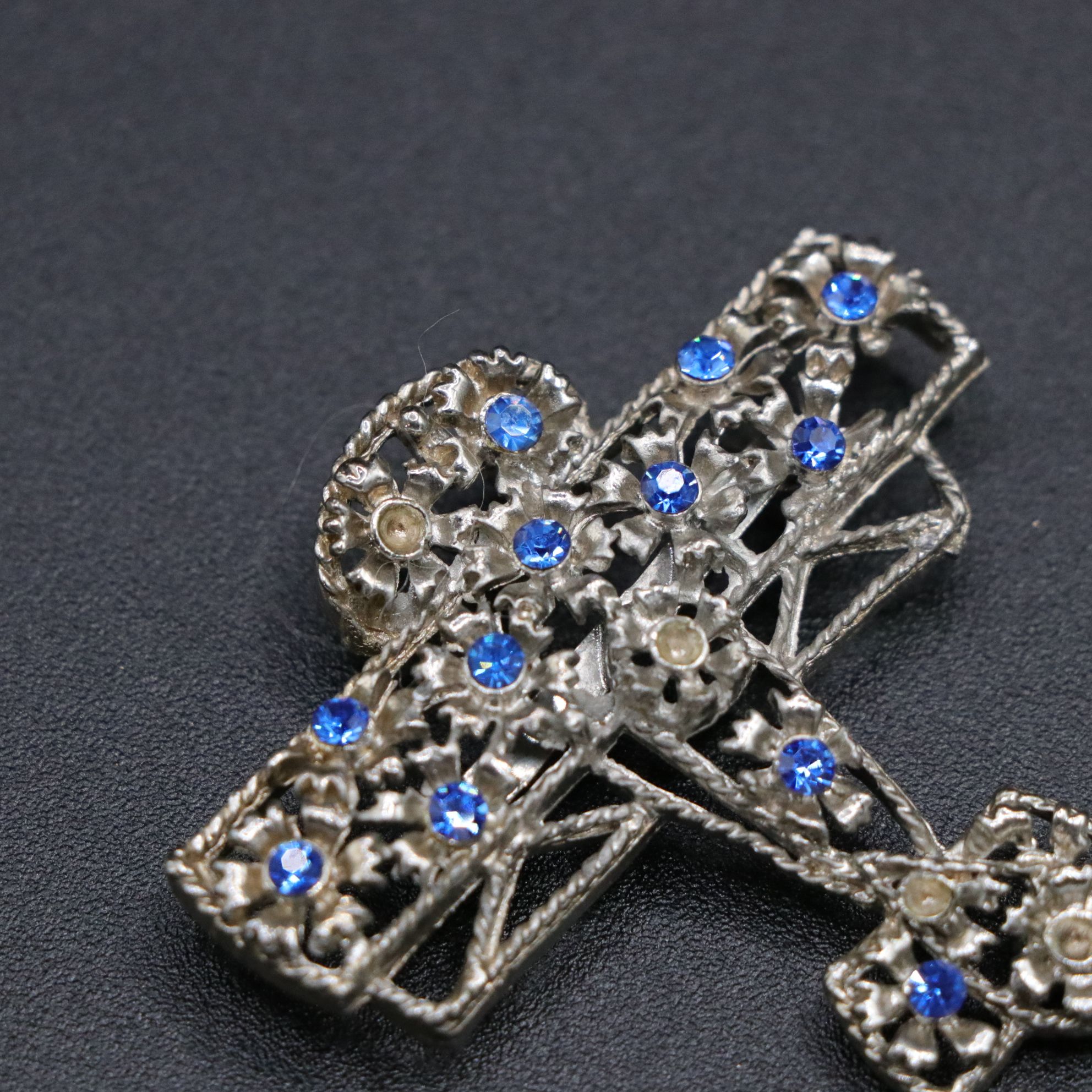 Aurora Borealis Plane with Jonette Jewelry Twin Engine & More Airplane Brooches