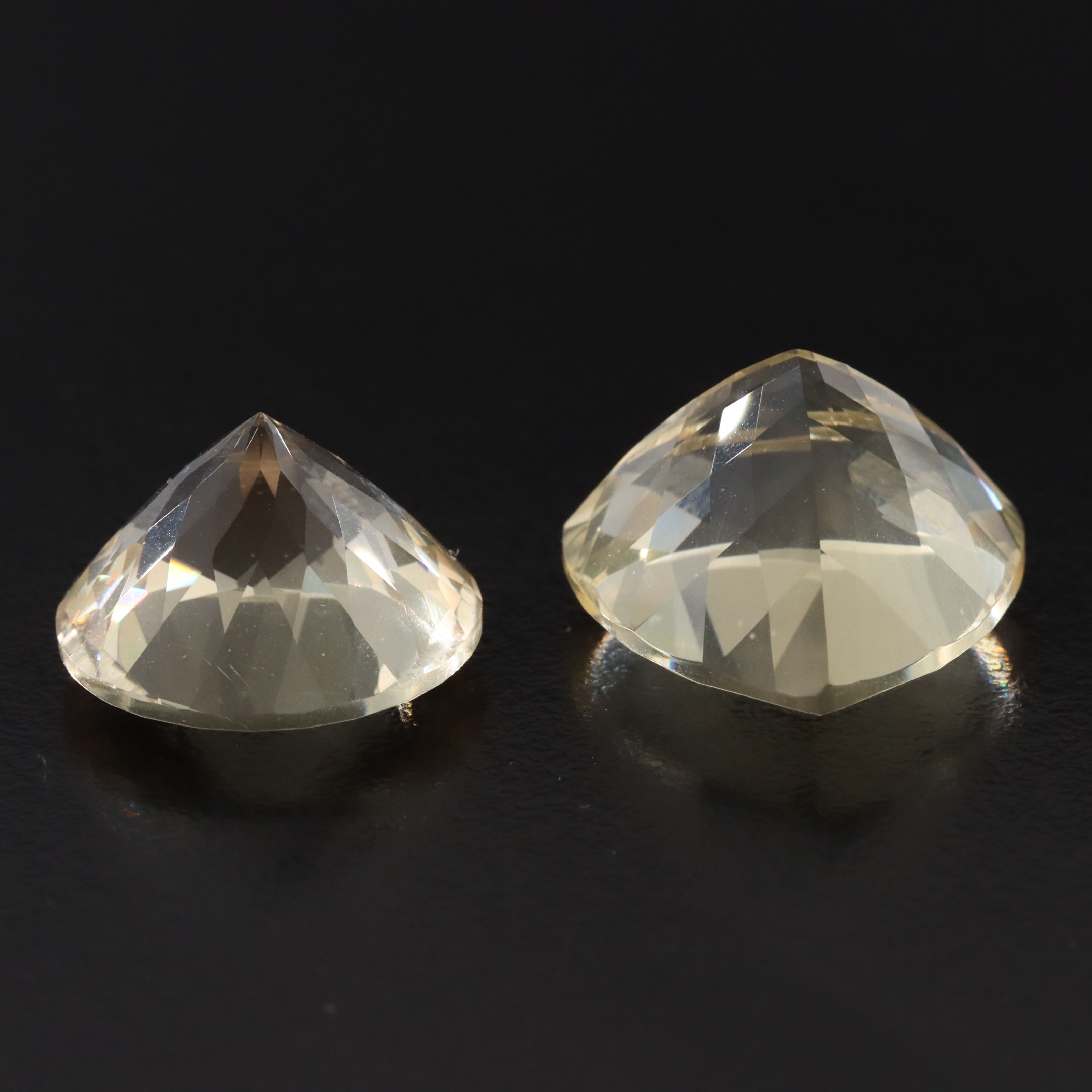 Loose 31.86 CTW Labradorites