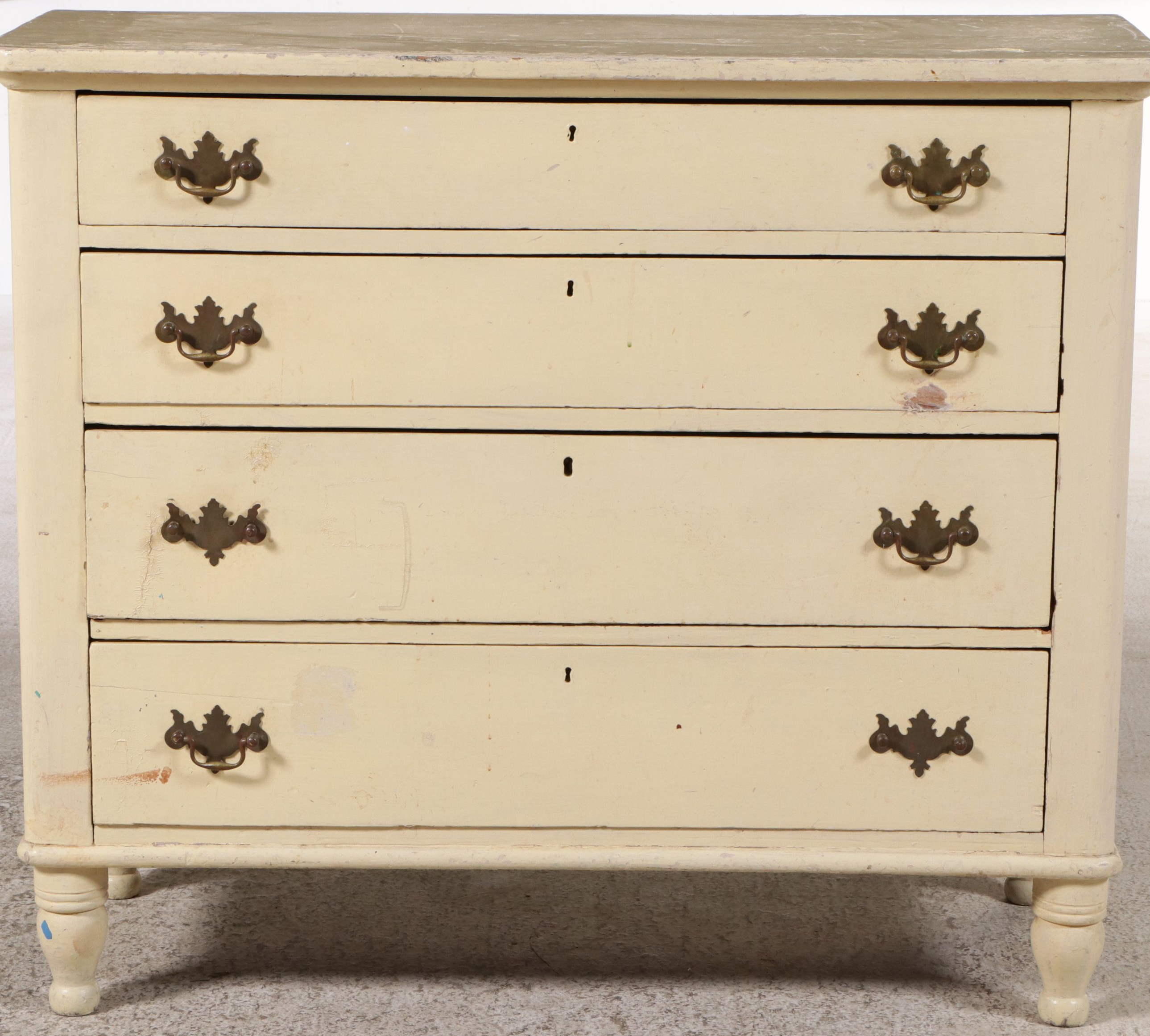 Federal Style Painted Wood Chest of Drawers, 19th Century
