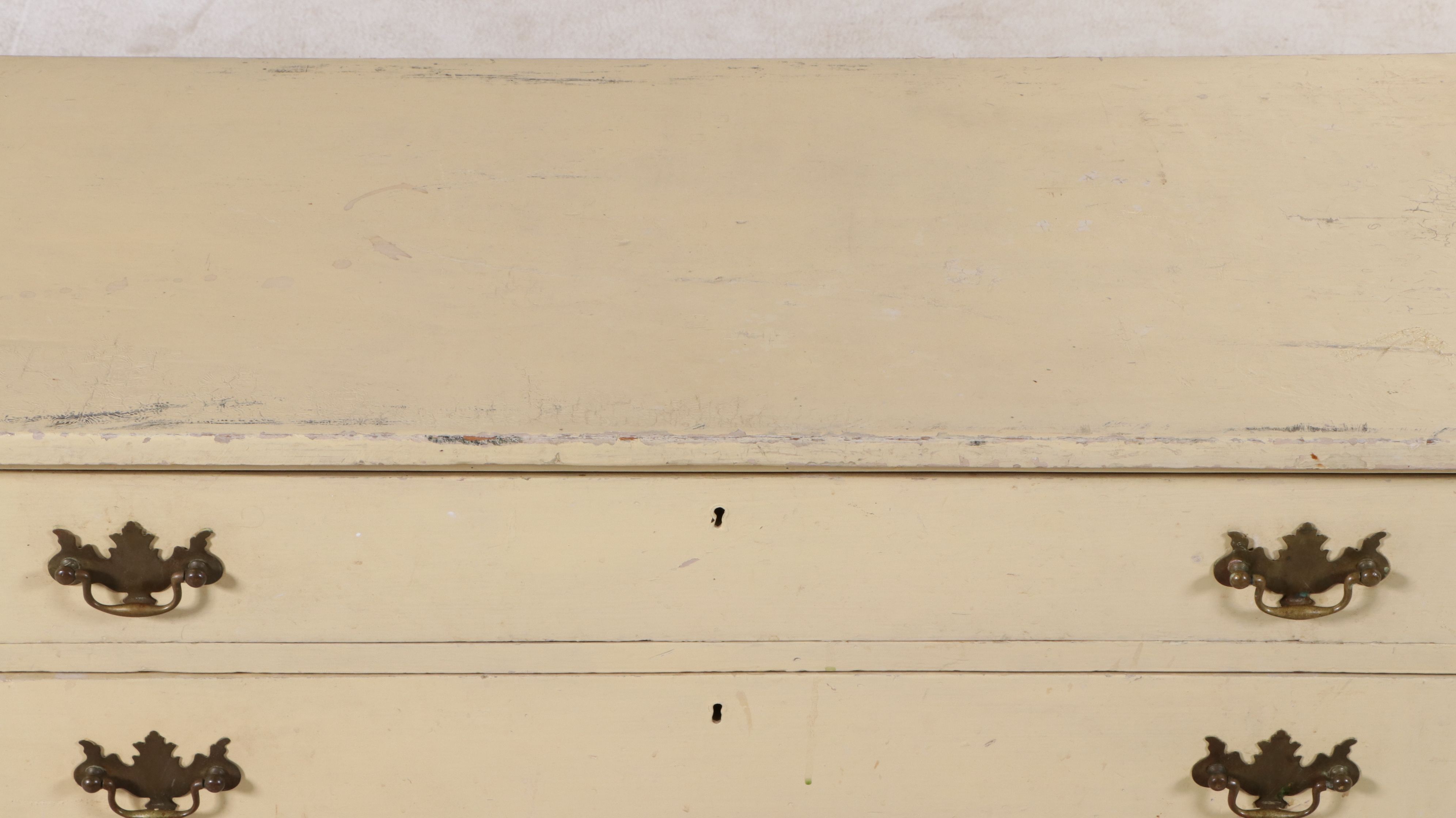 Federal Style Painted Wood Chest of Drawers, 19th Century